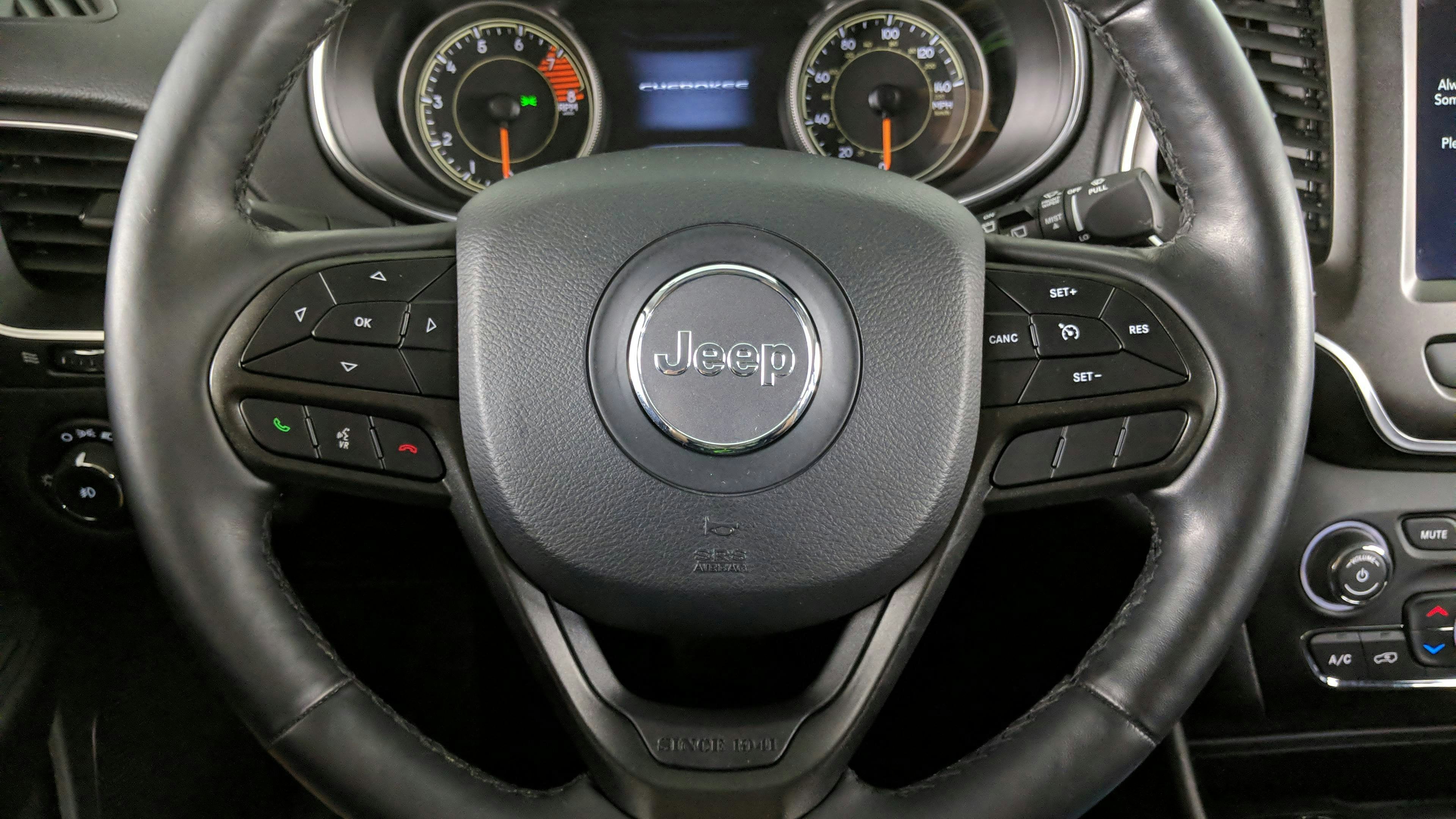 2019 Jeep Cherokee Trailhawk
