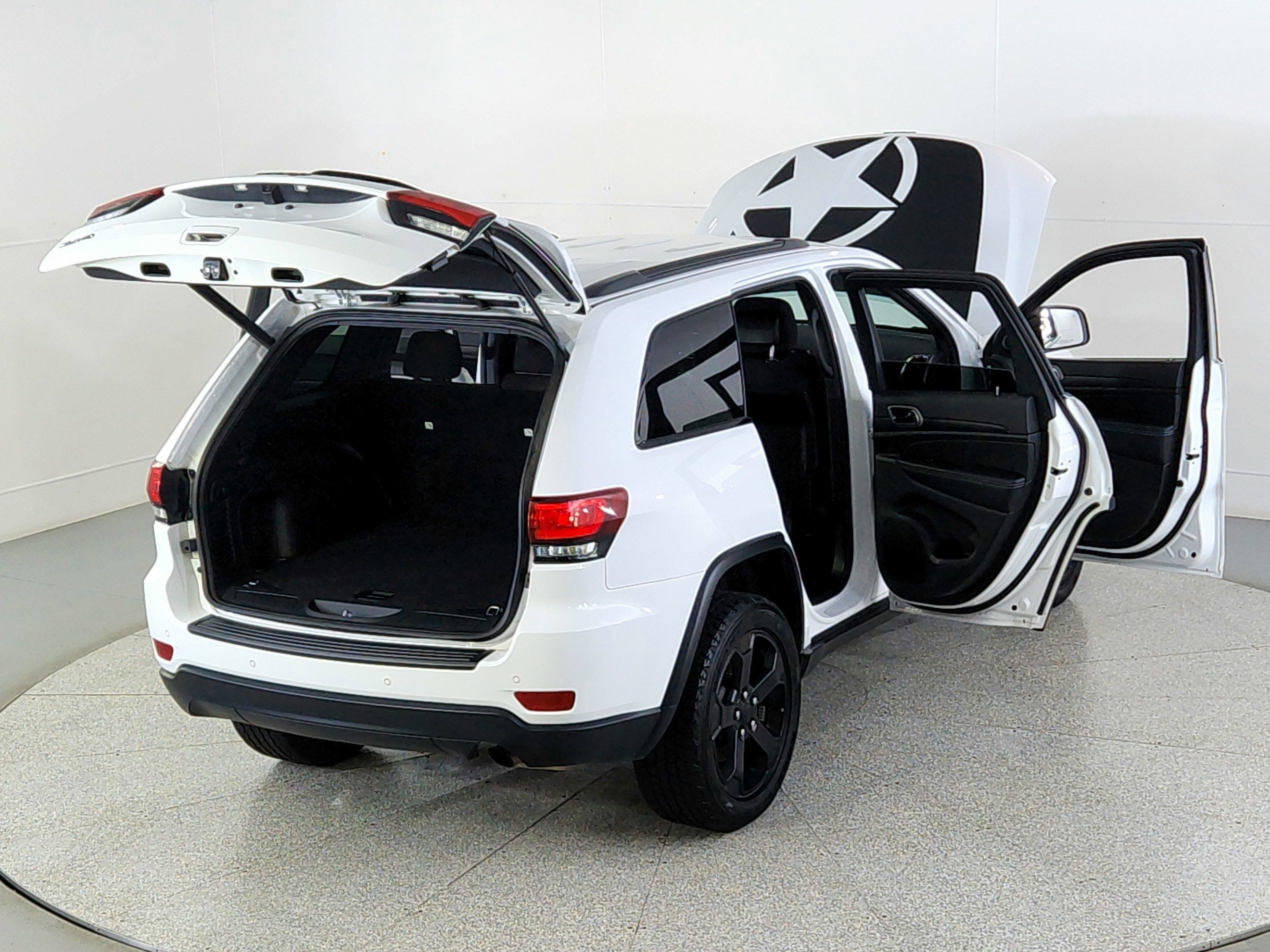 2021 Jeep Grand Cherokee Freedom