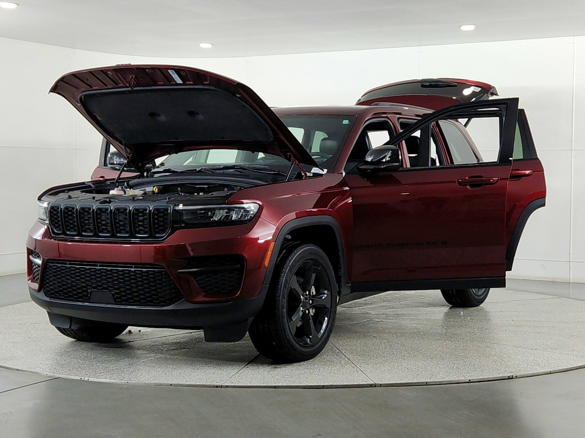 2023 Jeep Grand Cherokee Altitude