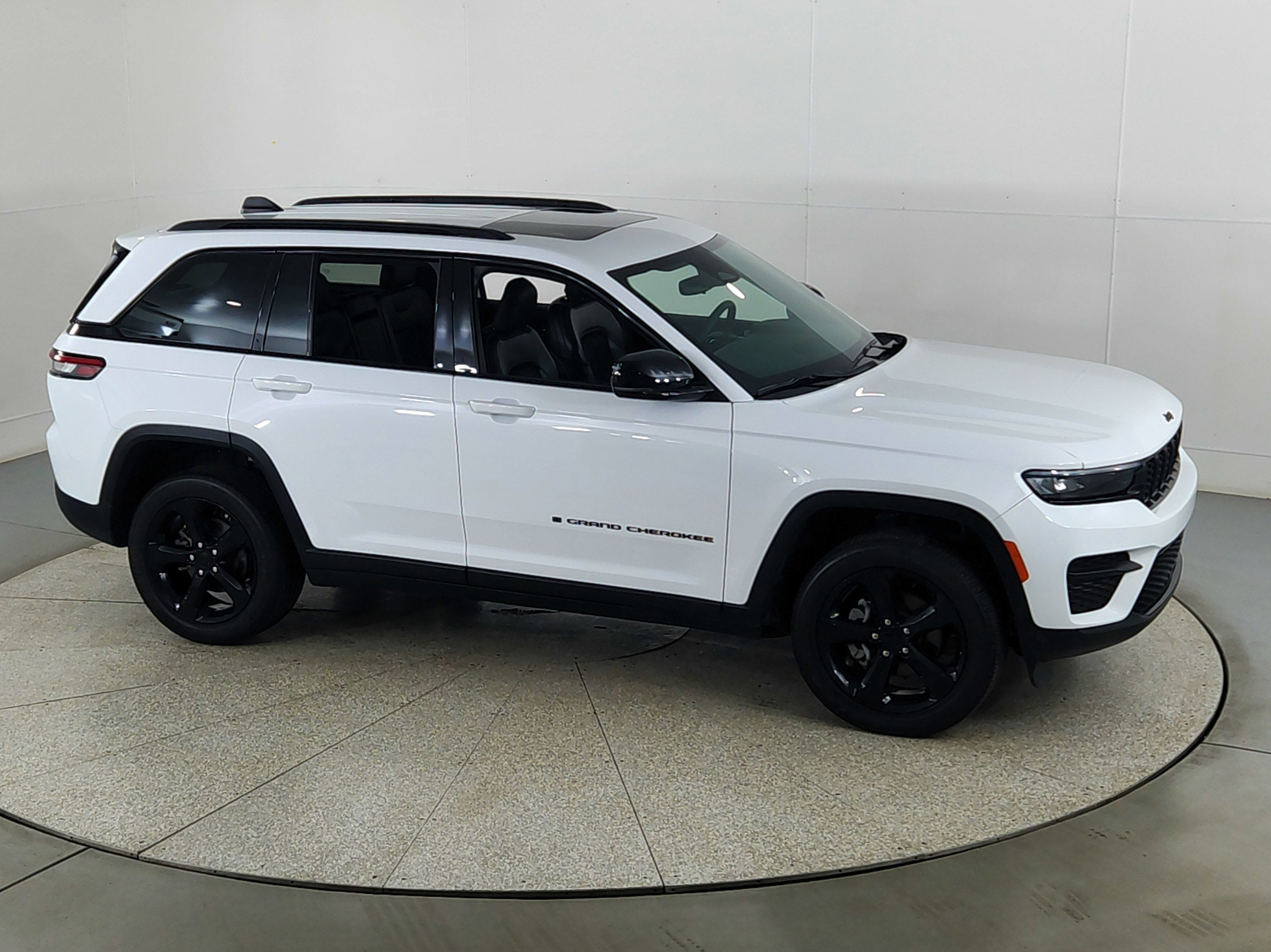 2024 Jeep Grand Cherokee Altitude X