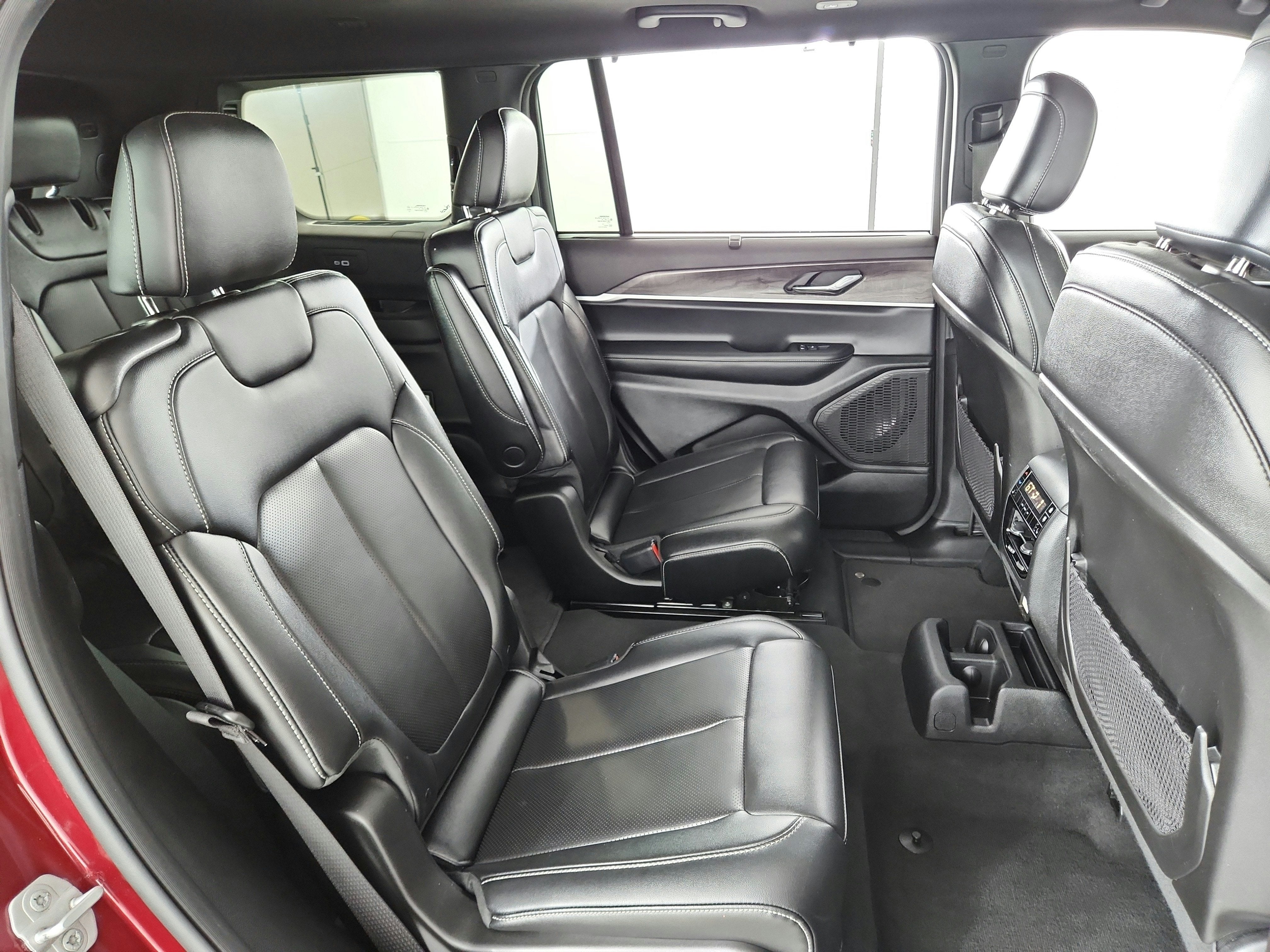 2025 Jeep Grand Cherokee L Limited 4x4