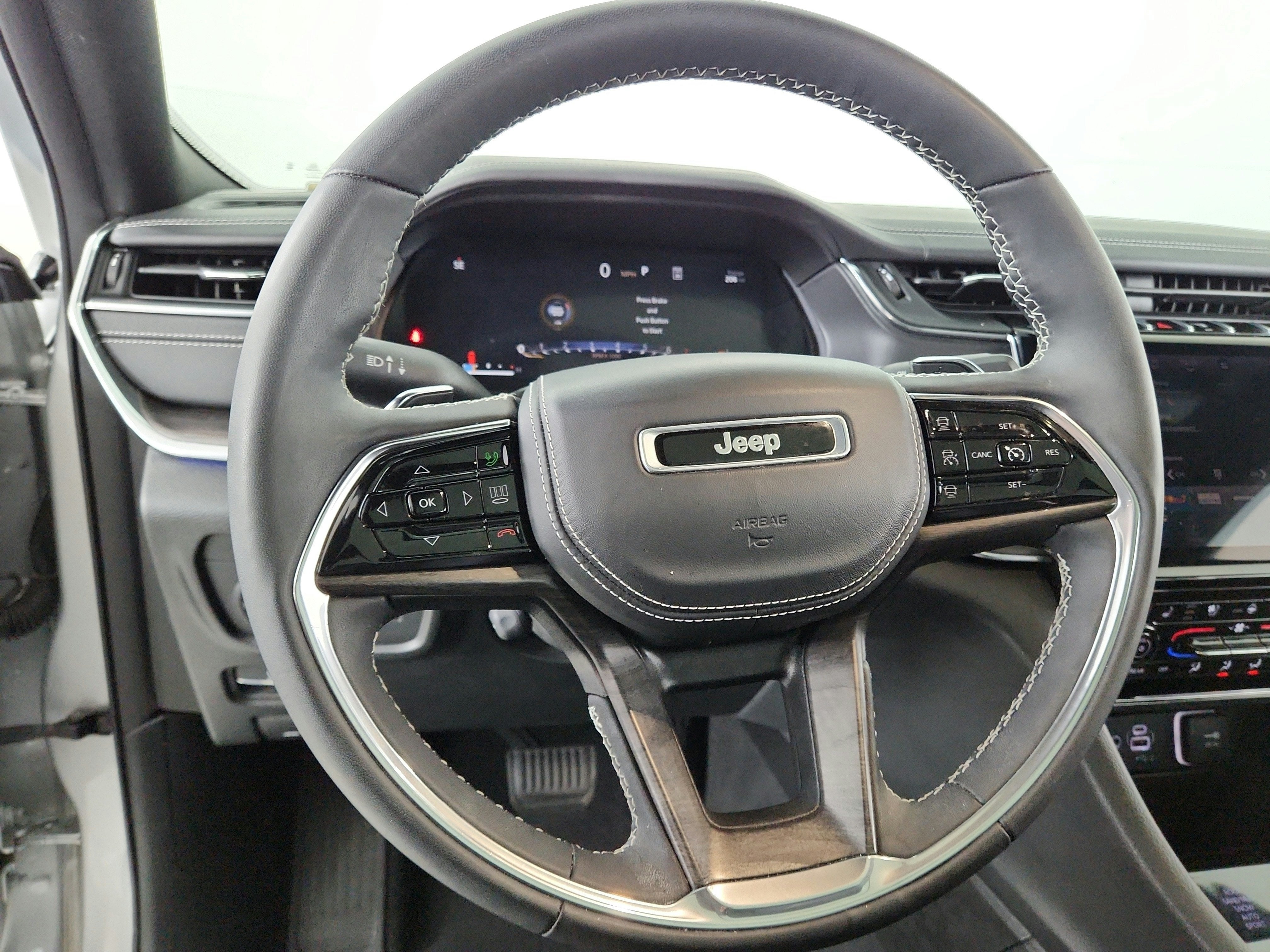 2023 Jeep Grand Cherokee L Overland 4x4
