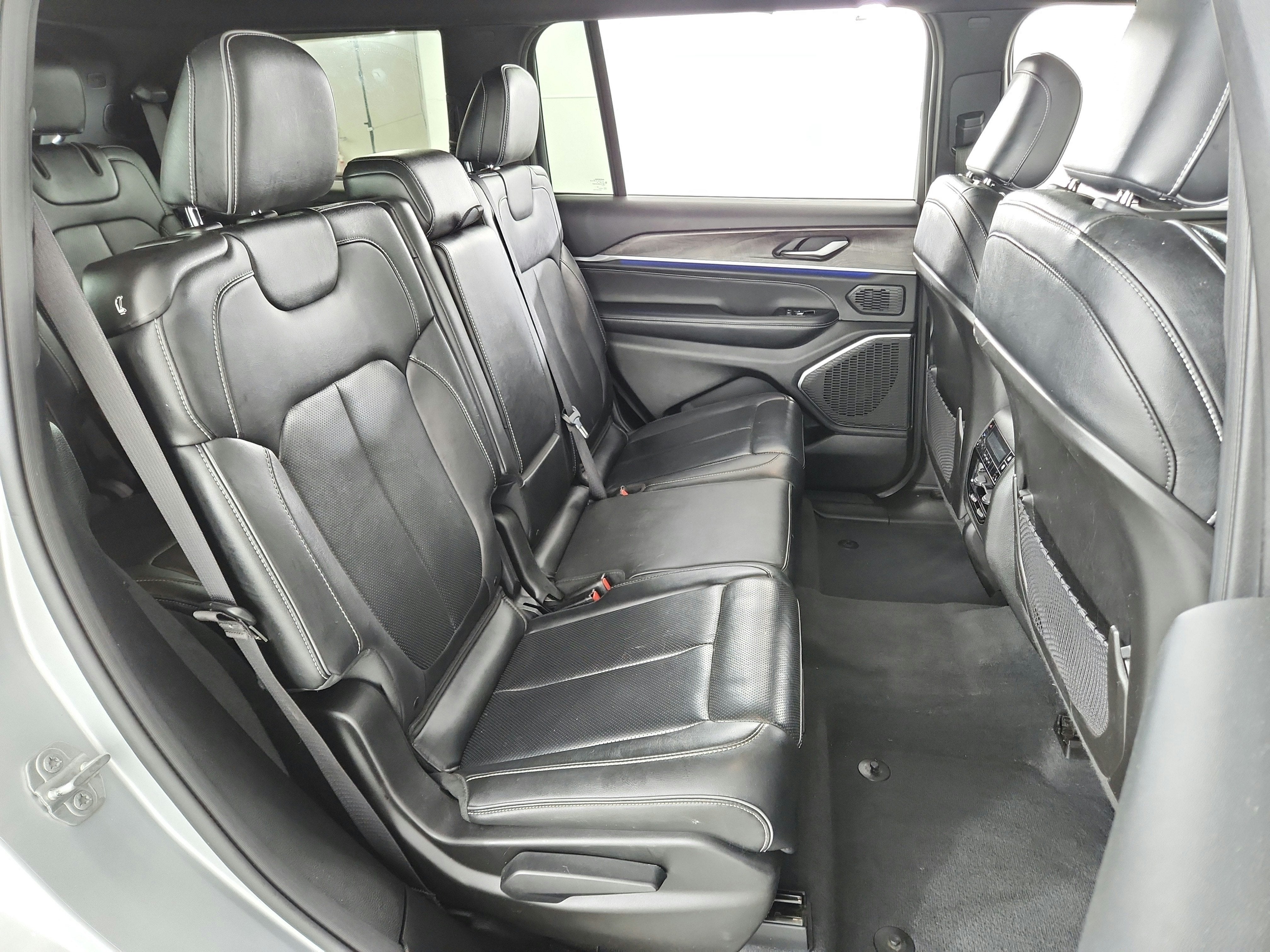 2023 Jeep Grand Cherokee L Overland 4x4