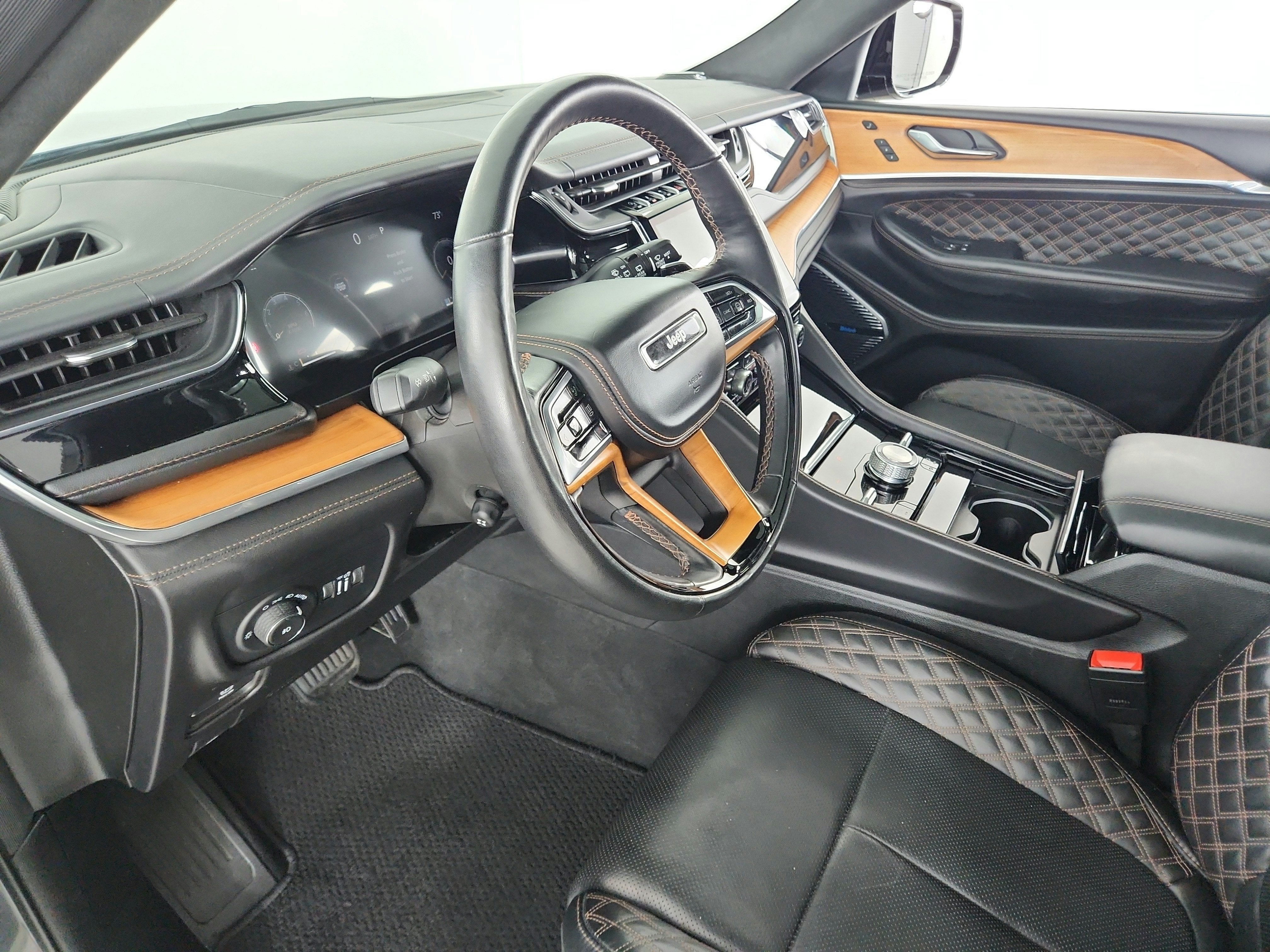 2025 Jeep Grand Cherokee L Summit Reserve 4x4