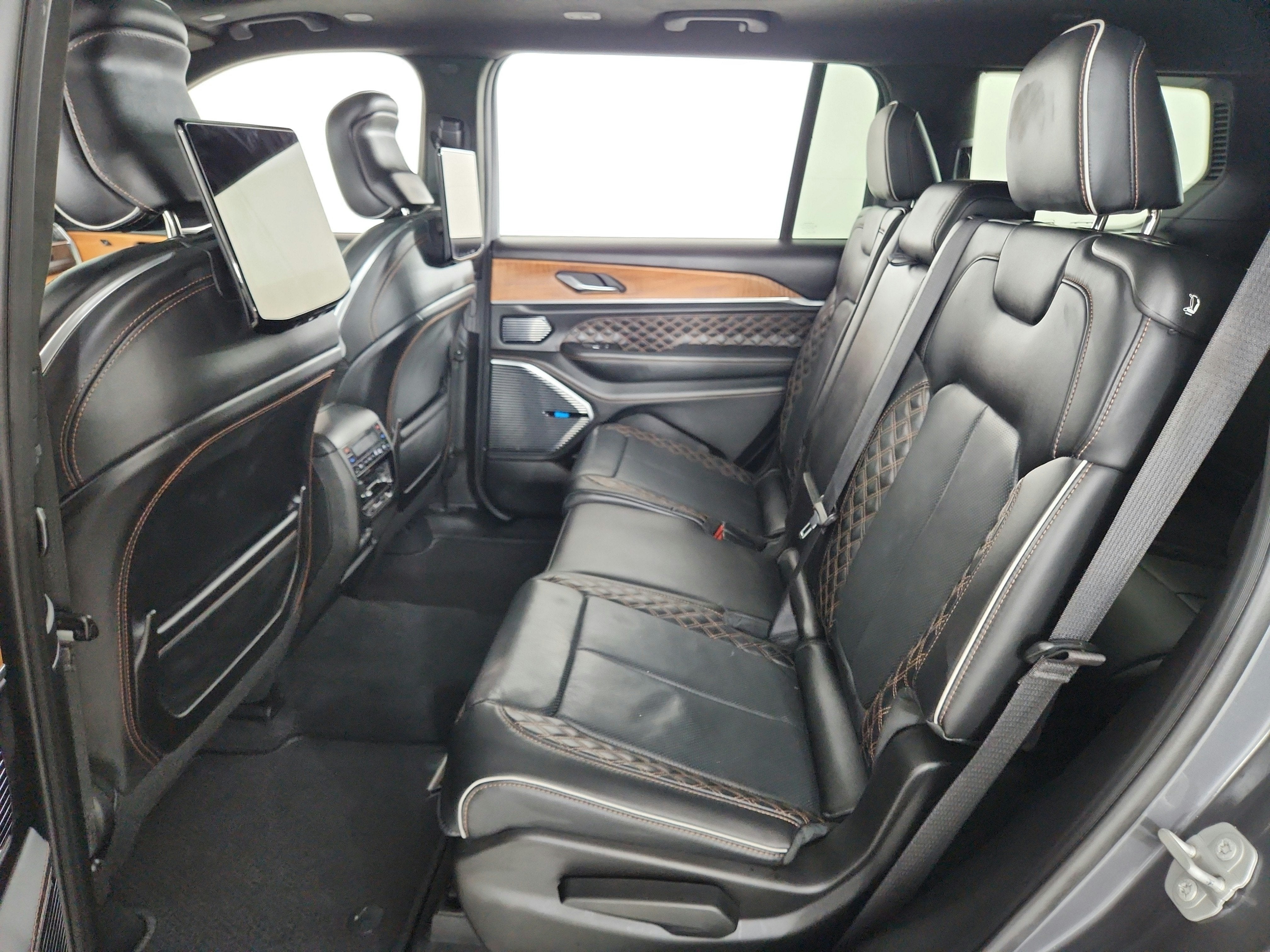 2025 Jeep Grand Cherokee L Summit Reserve 4x4