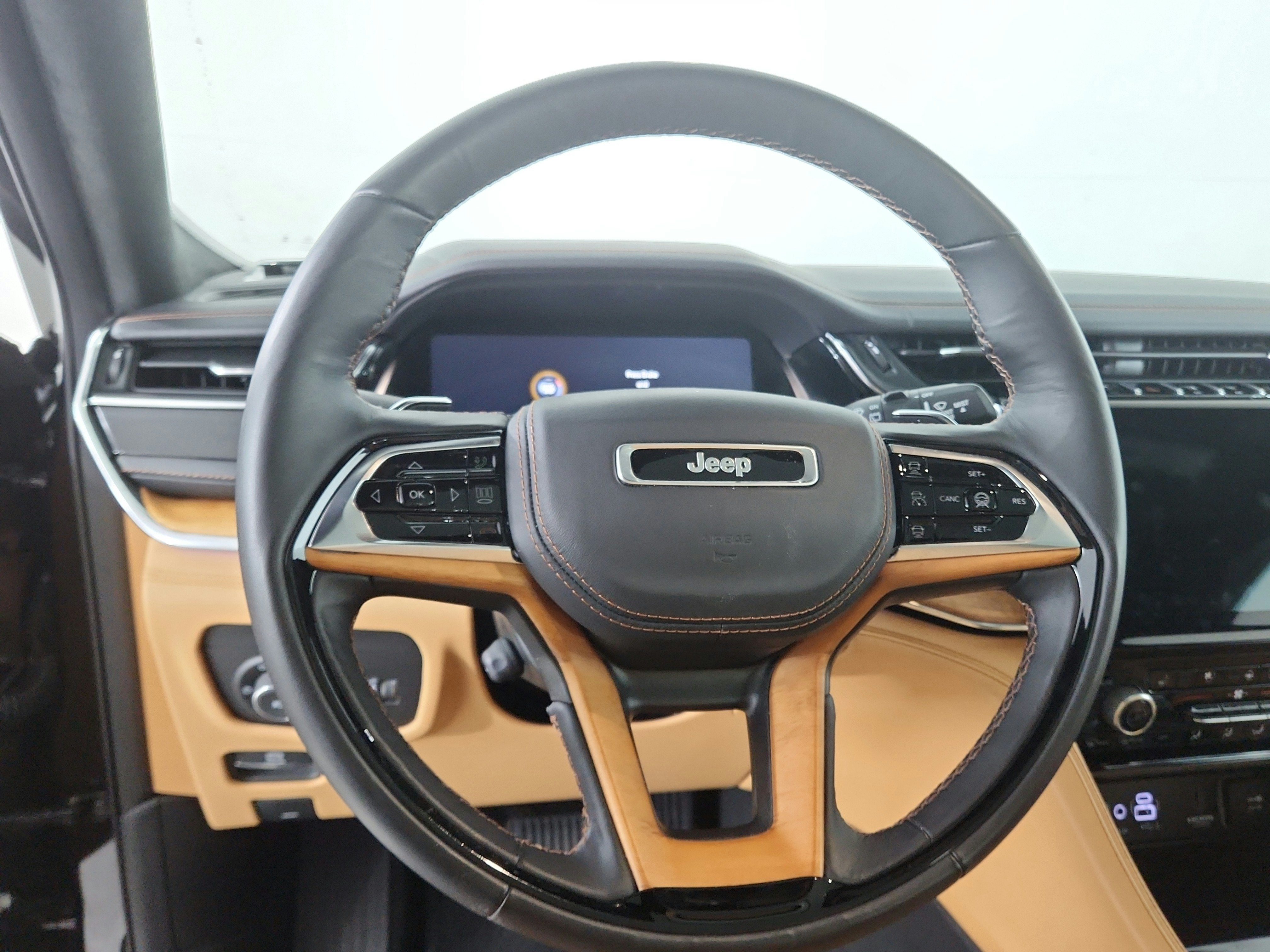 2025 Jeep Grand Cherokee L Summit Reserve 4x4