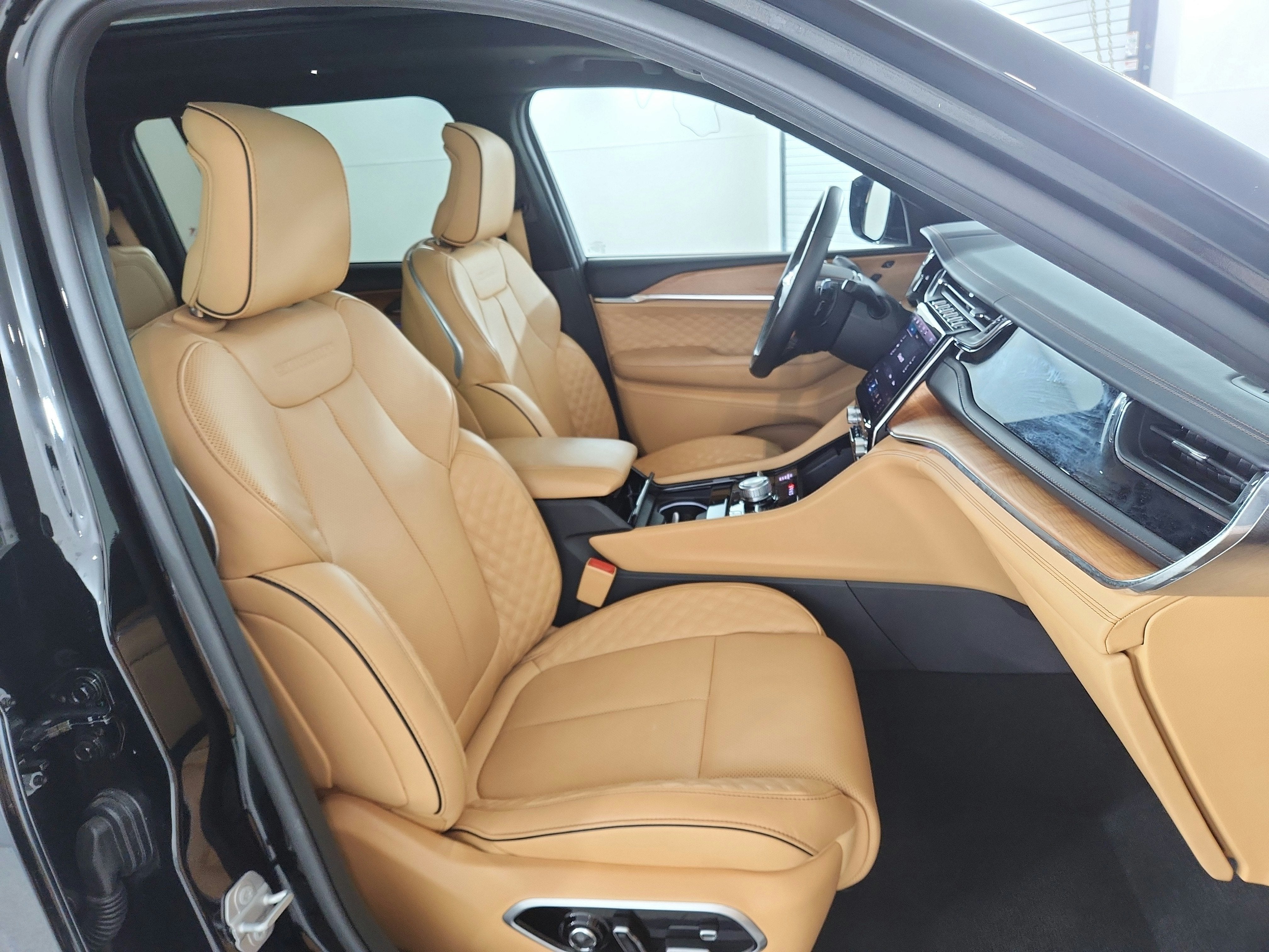 2025 Jeep Grand Cherokee L Summit Reserve 4x4