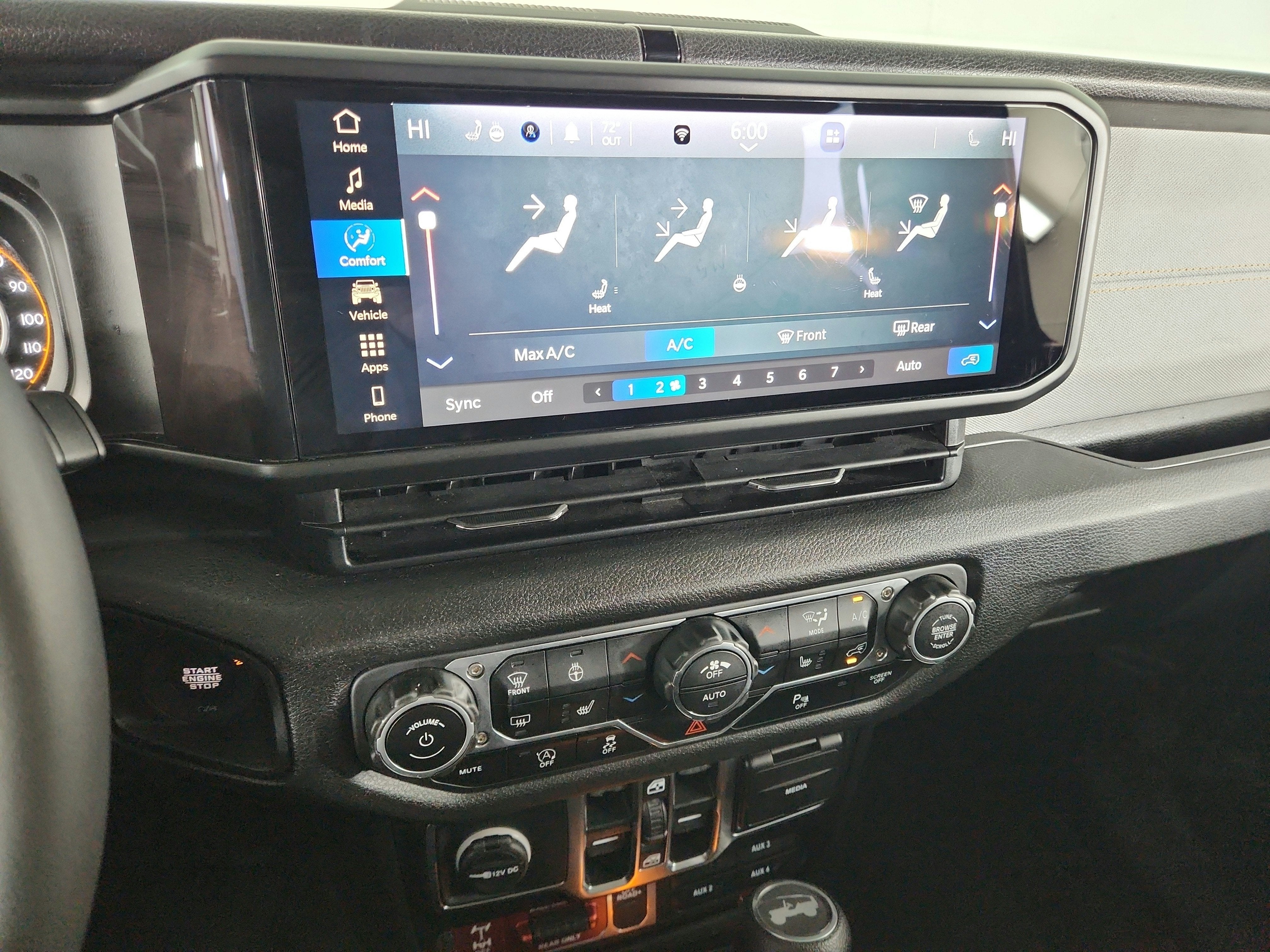 2025 Jeep Wrangler Willys 4 Door 4x4