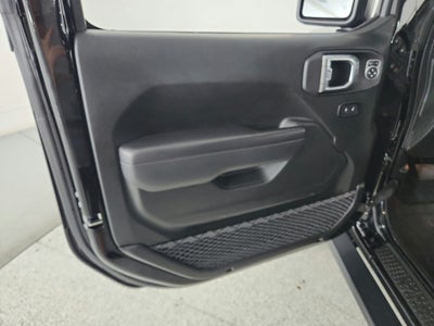 2025 Jeep Wrangler Willys 4 Door 4x4