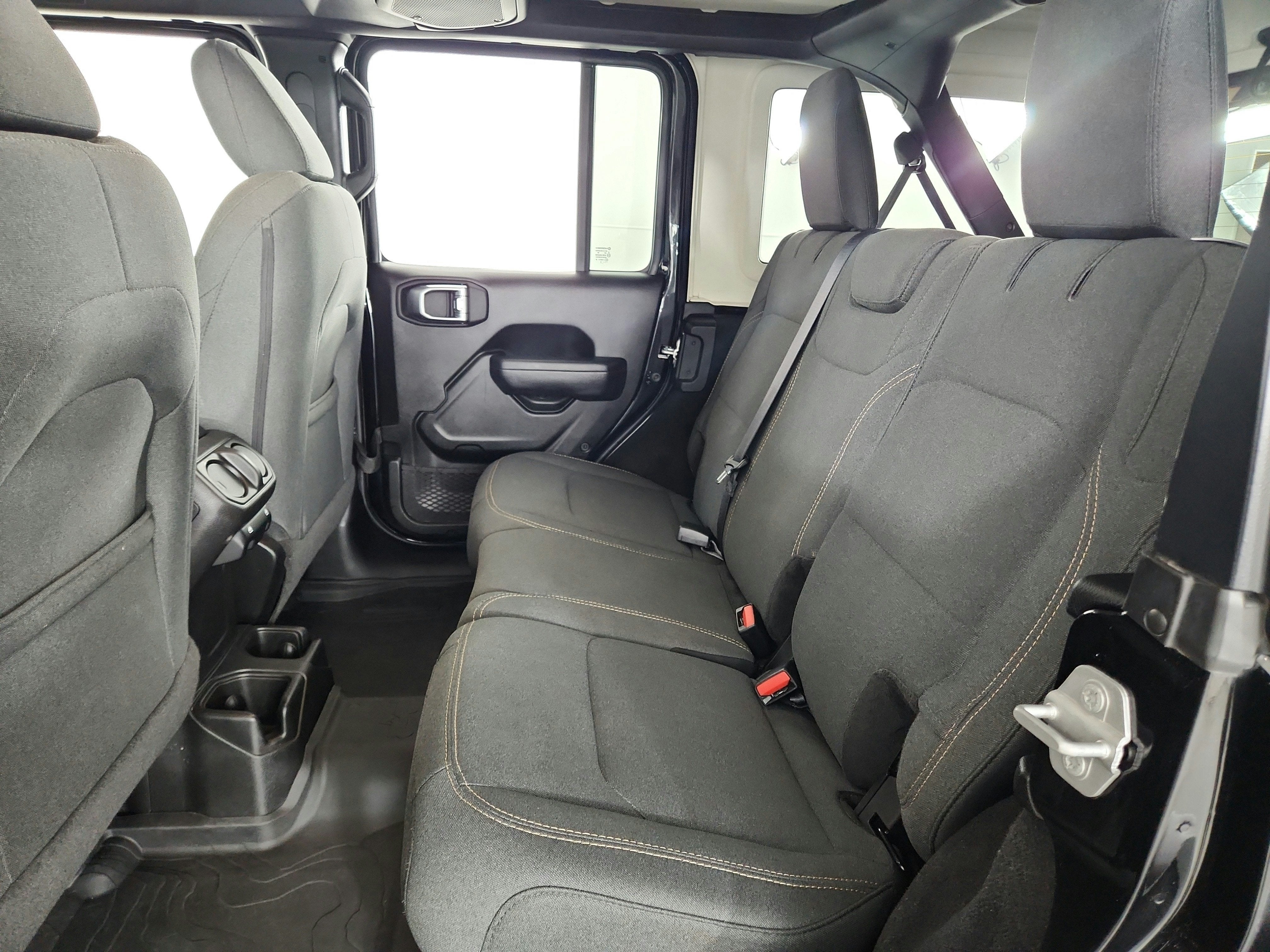 2025 Jeep Wrangler Willys 4 Door 4x4