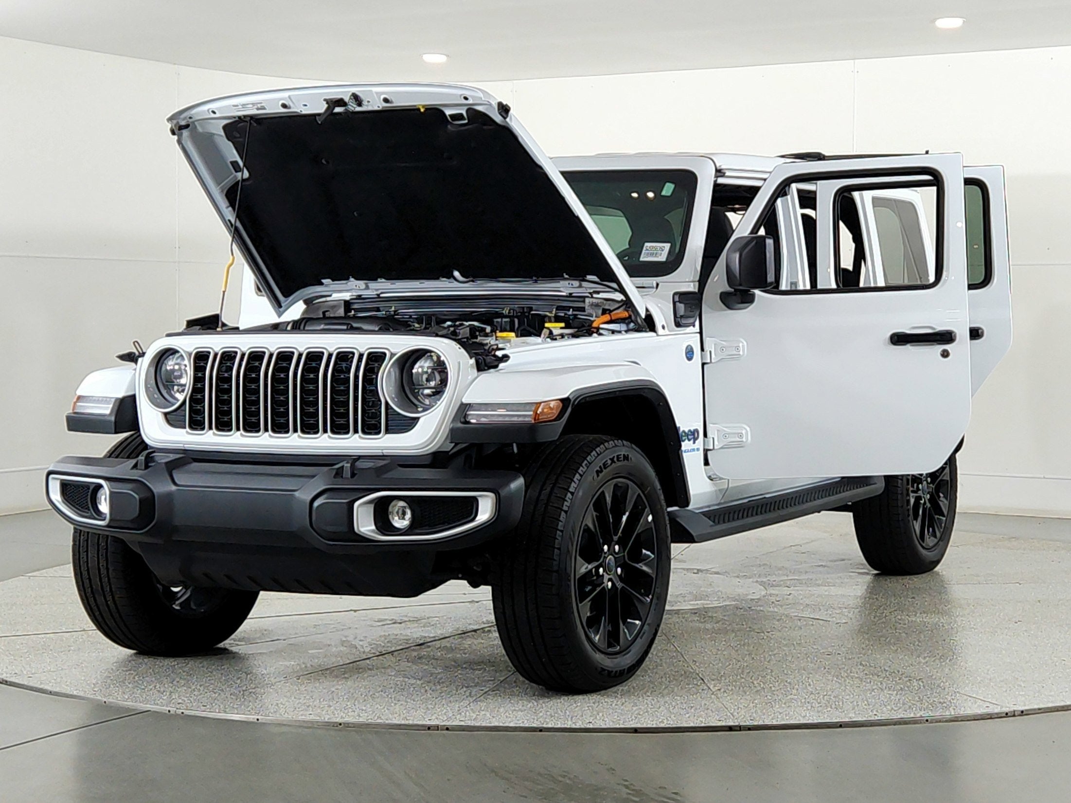 2025 Jeep Wrangler 4xe Sahara
