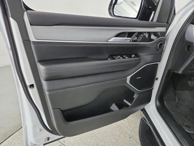 2025 Jeep Wagoneer L Series II