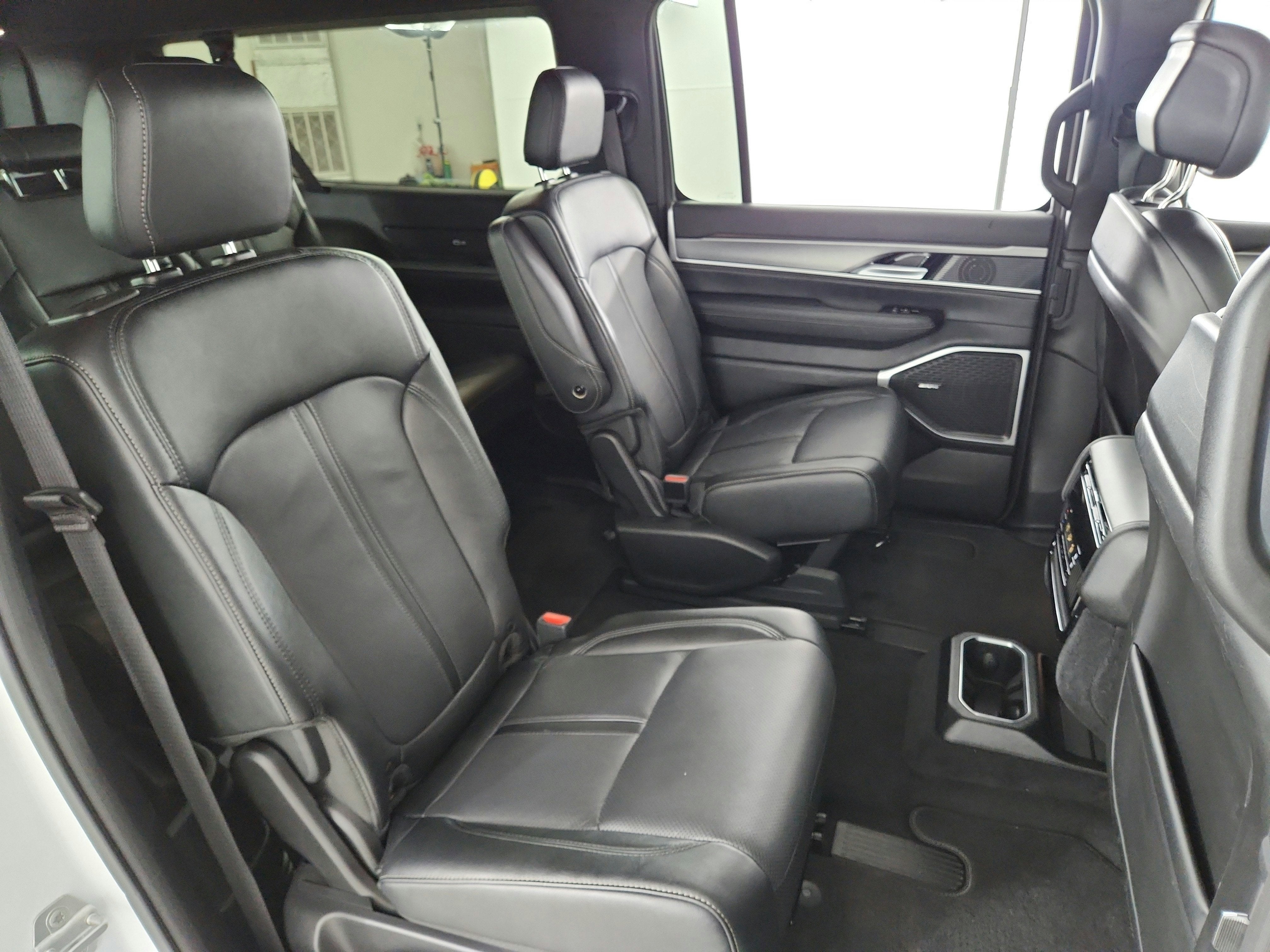 2025 Jeep Wagoneer L Series II