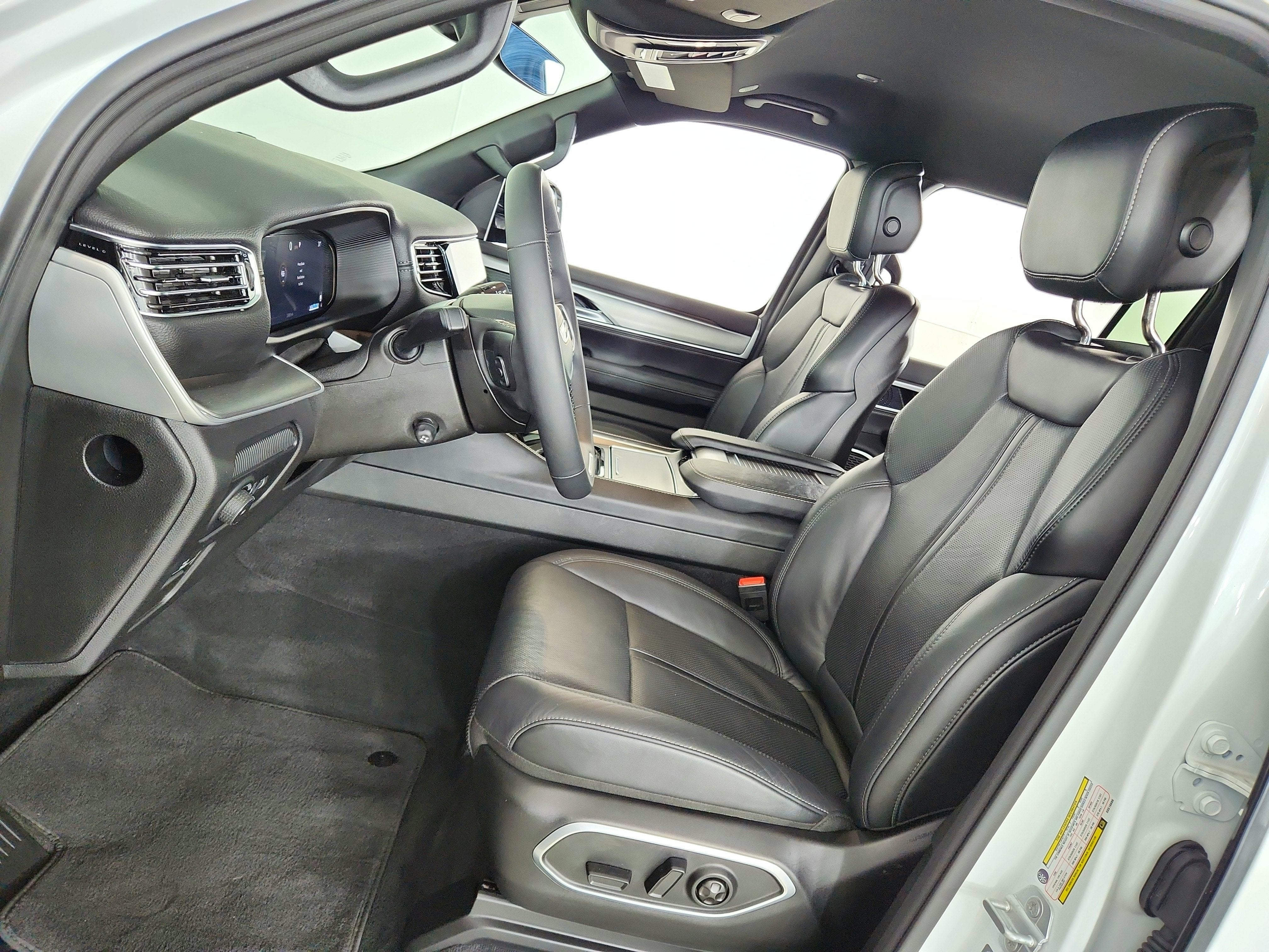 2025 Jeep Wagoneer L Series II