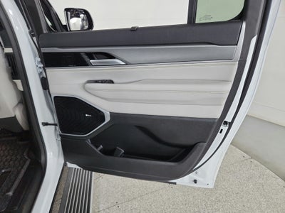 2025 Jeep Wagoneer L Series III