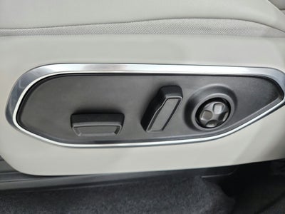 2025 Jeep Wagoneer L Series III