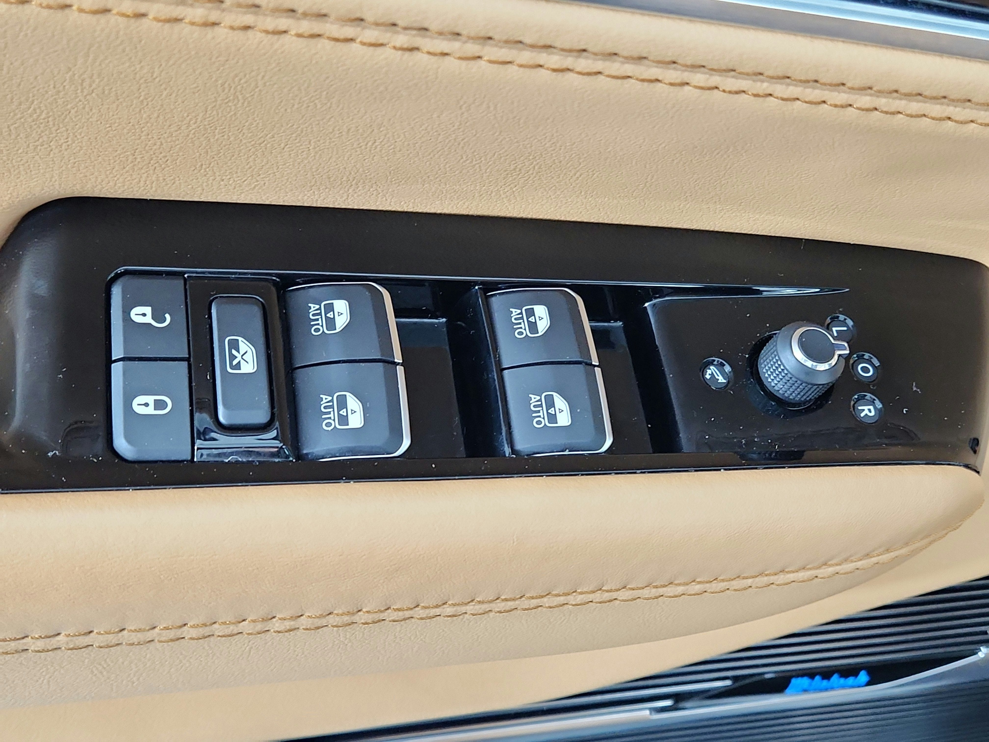 2025 Jeep Grand Wagoneer L Series III Obsidian 4x4