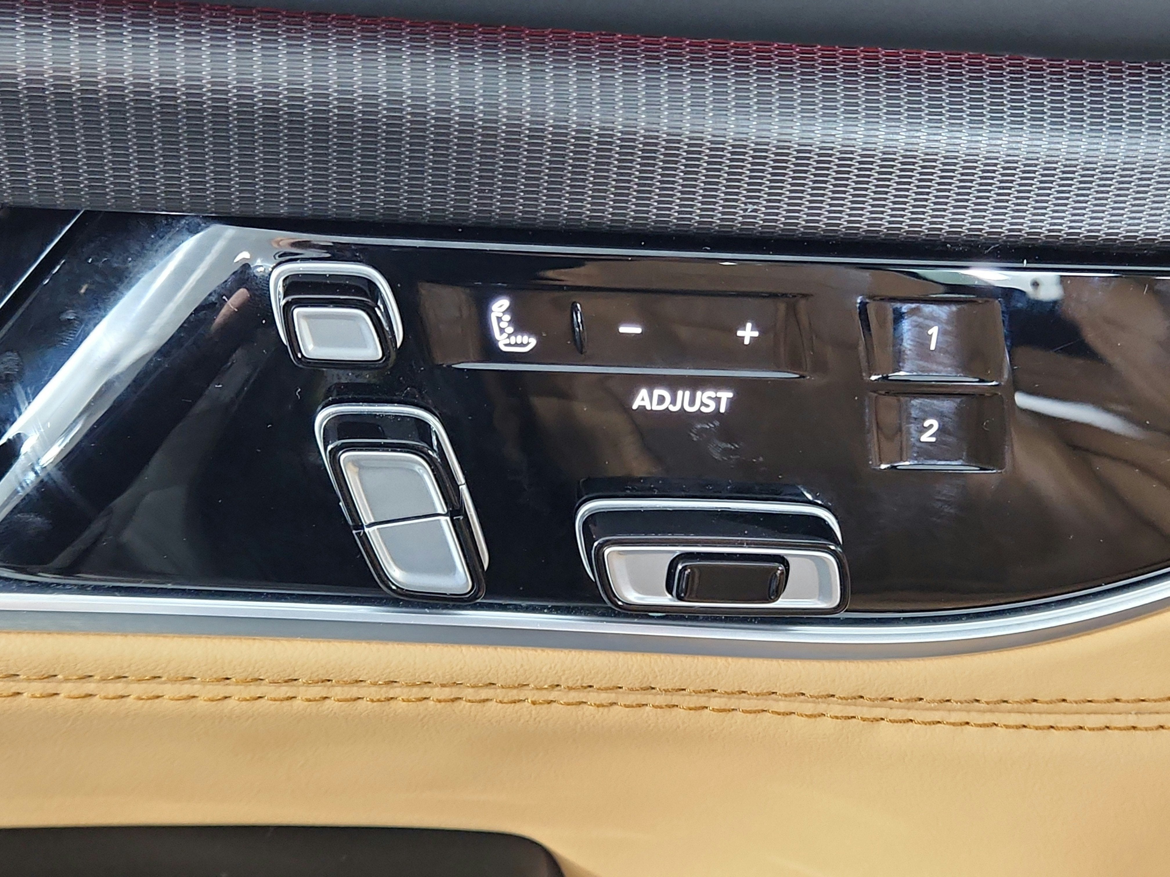 2025 Jeep Grand Wagoneer L Series III Obsidian 4x4