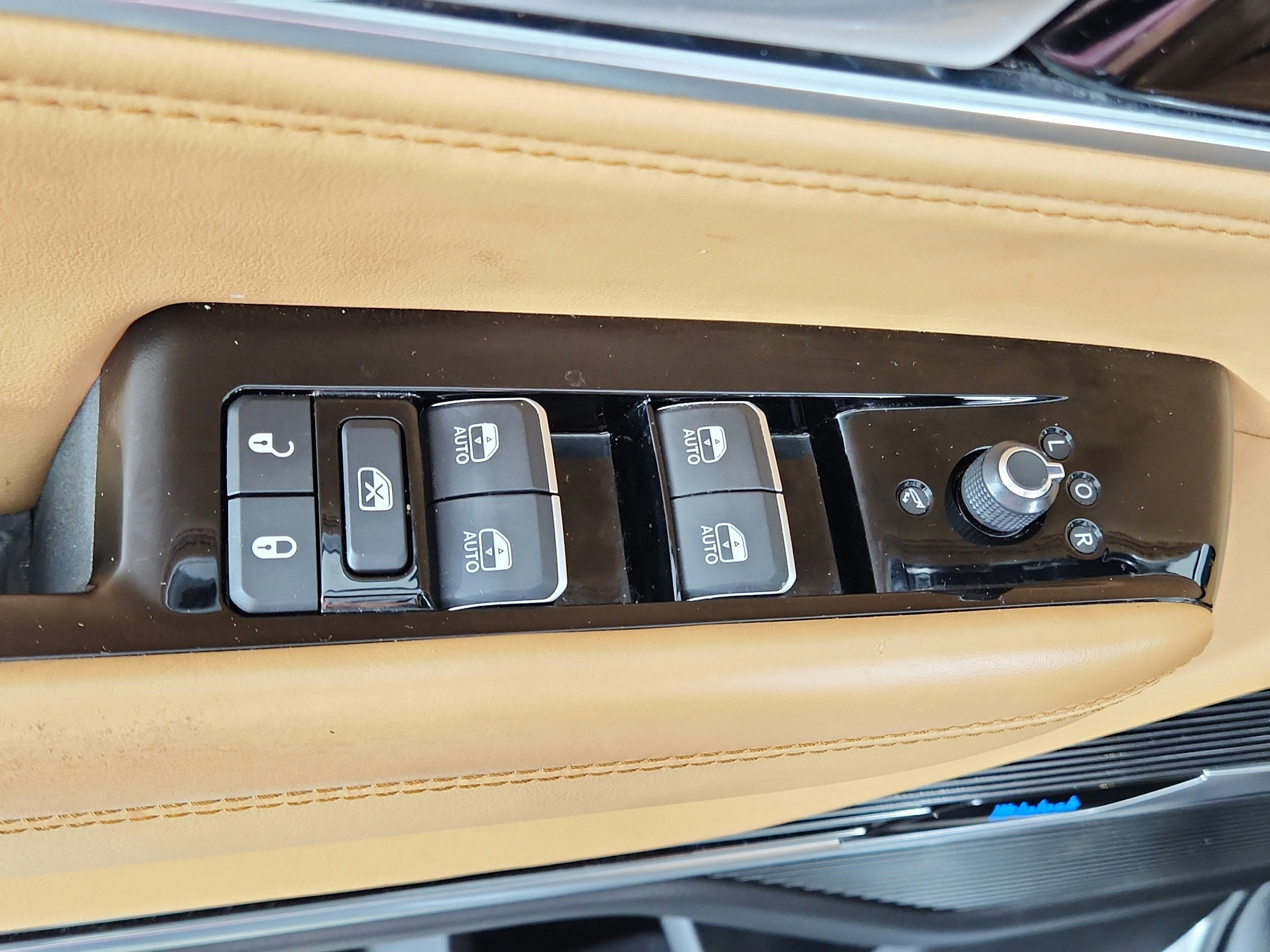 2025 Jeep Grand Wagoneer L Series III Obsidian 4x4