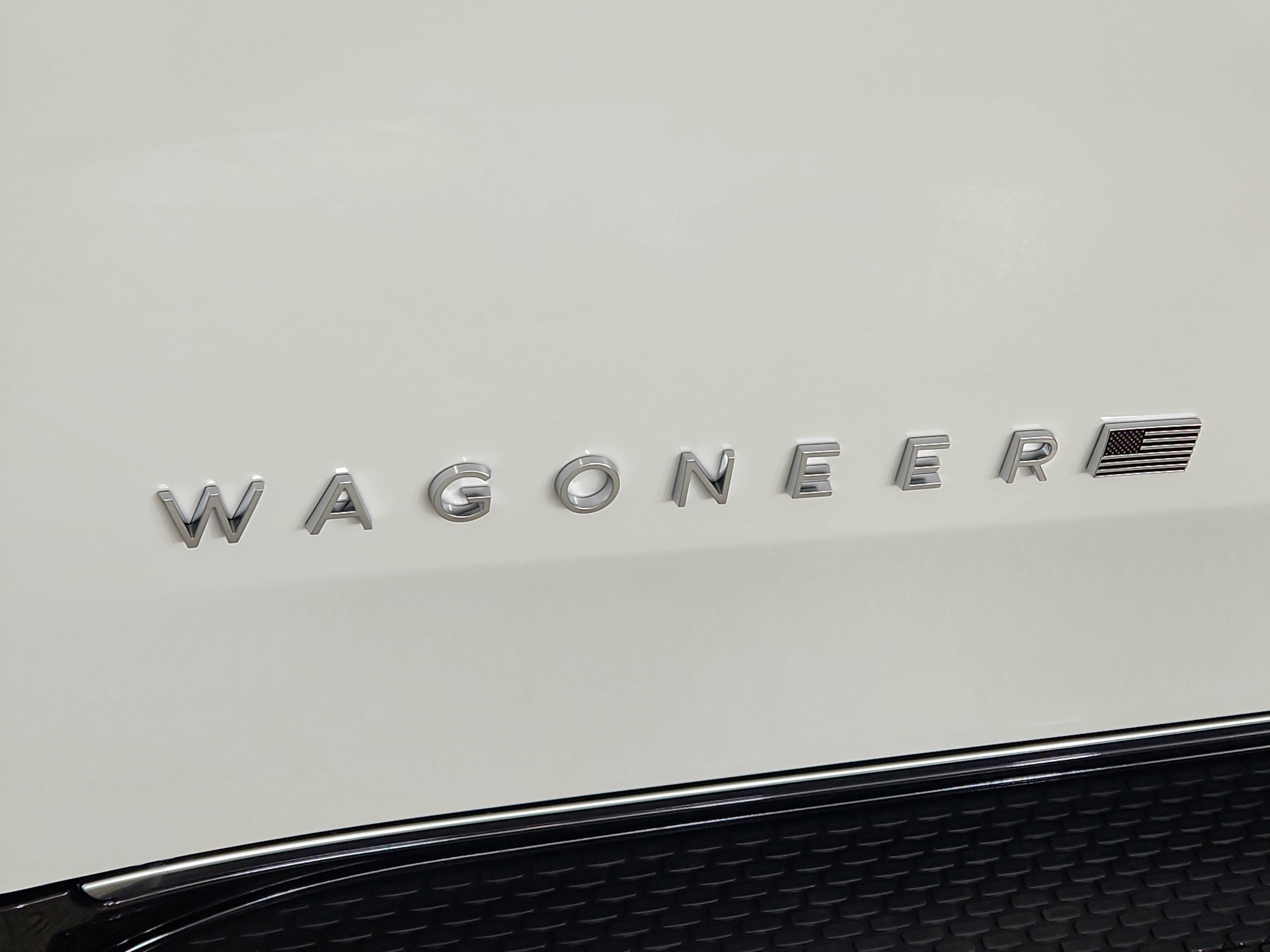 2025 Jeep Wagoneer BASE