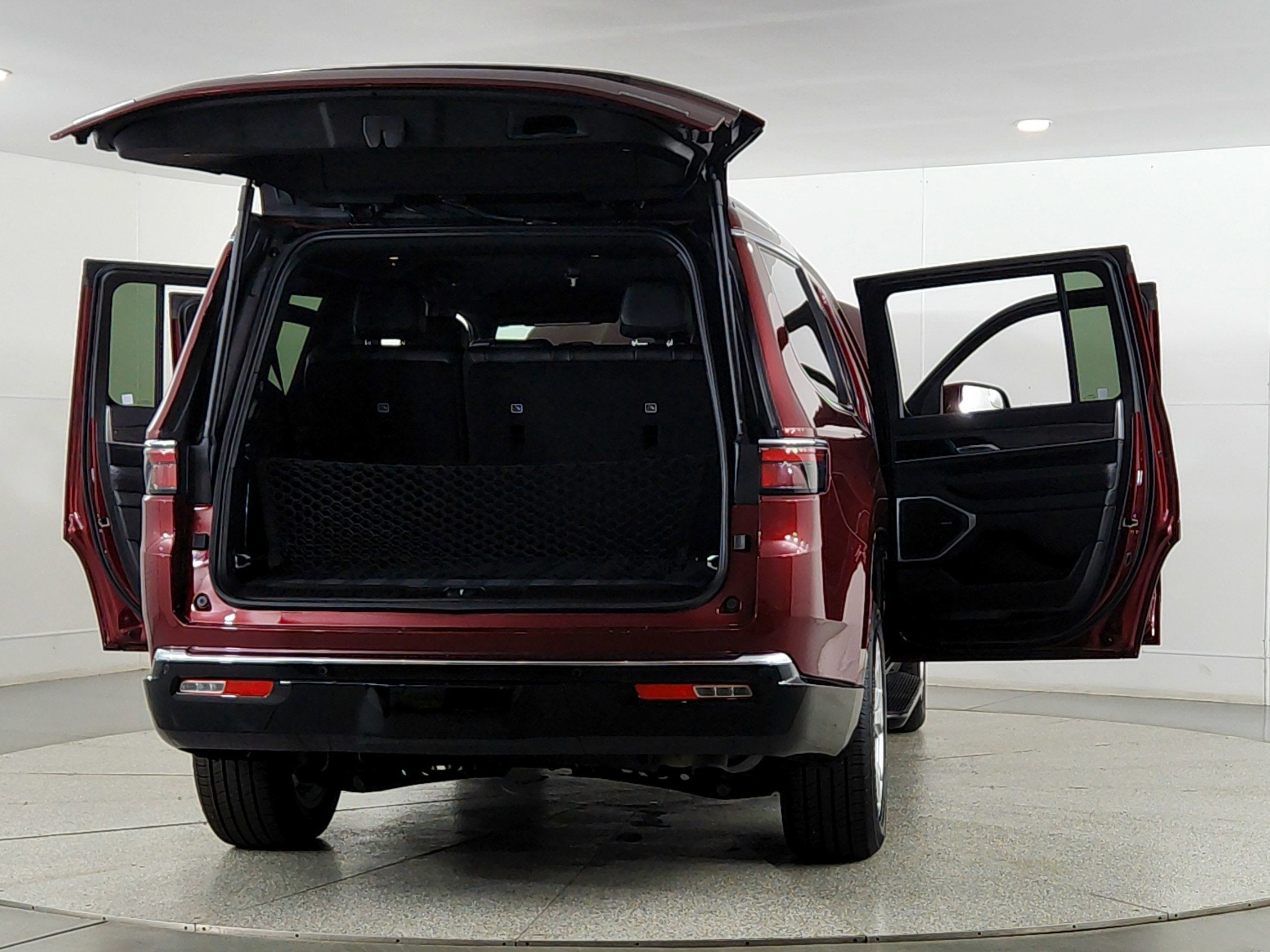 2022 Jeep Wagoneer Series II