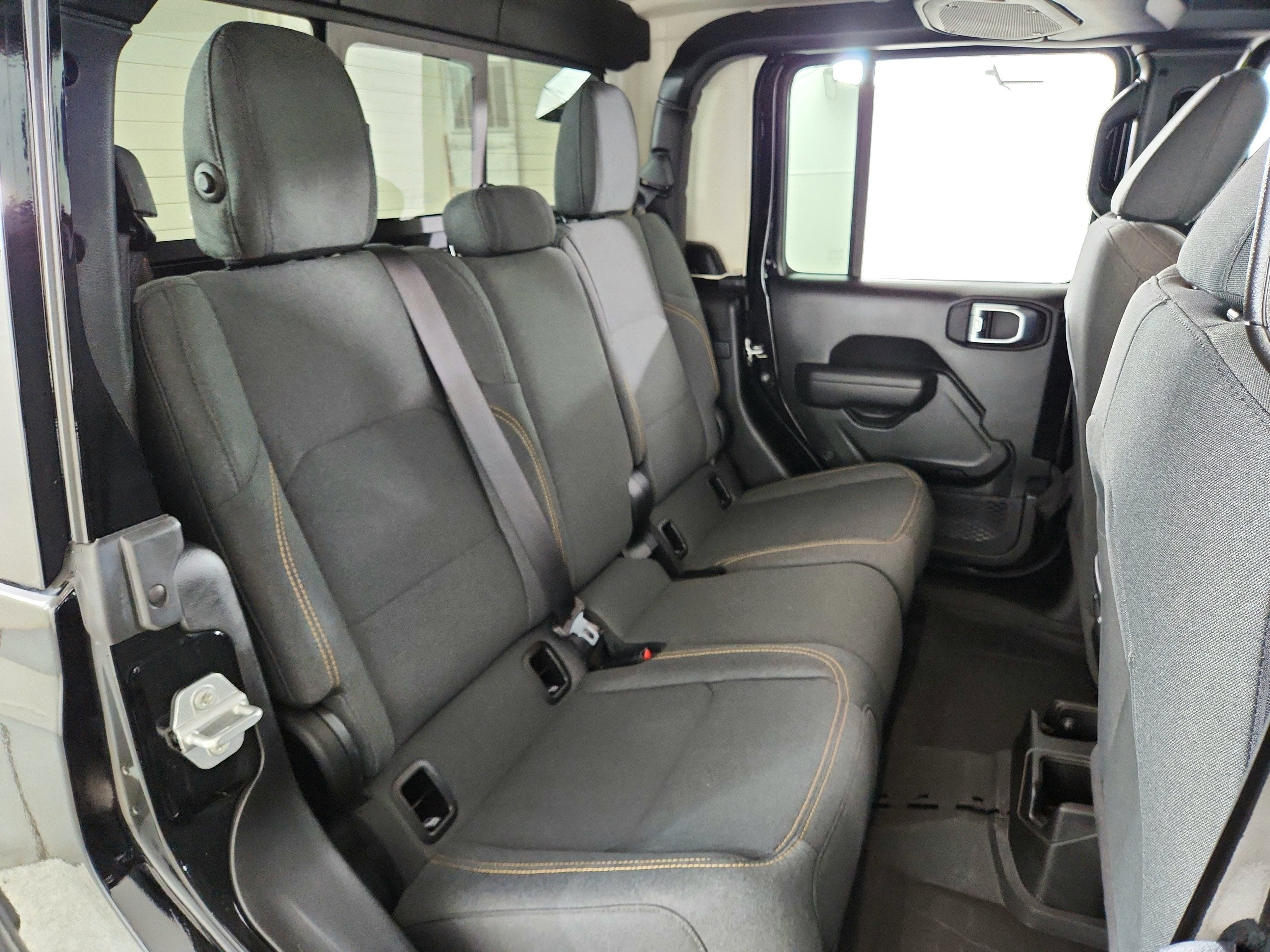 2024 Jeep Gladiator Nighthawk