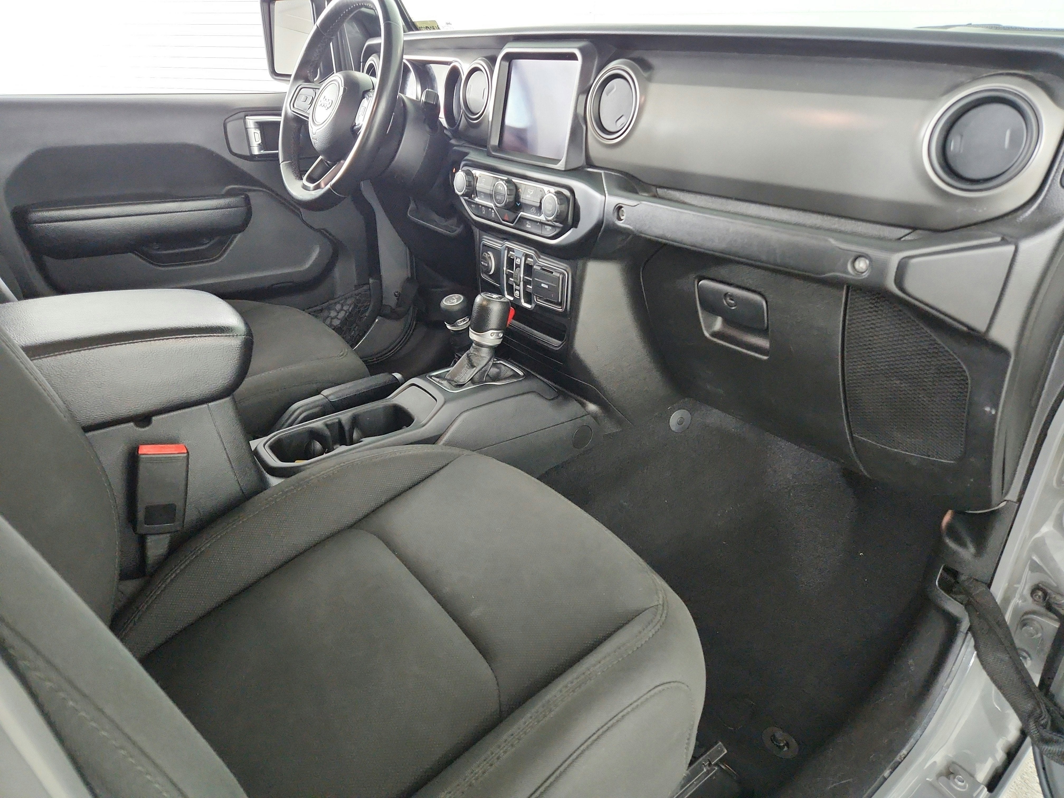 2022 Jeep Gladiator Sport S