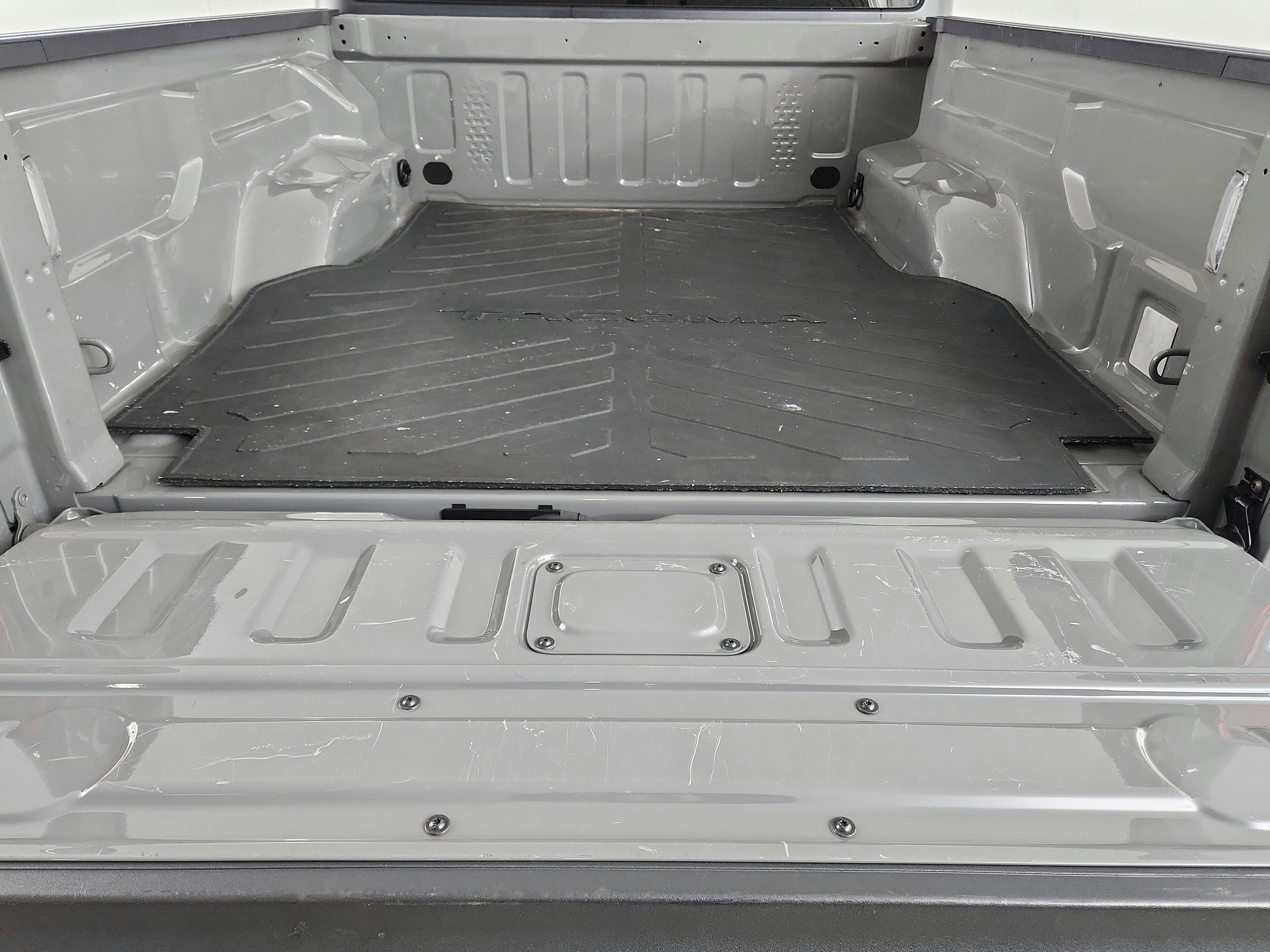 2022 Jeep Gladiator Sport S