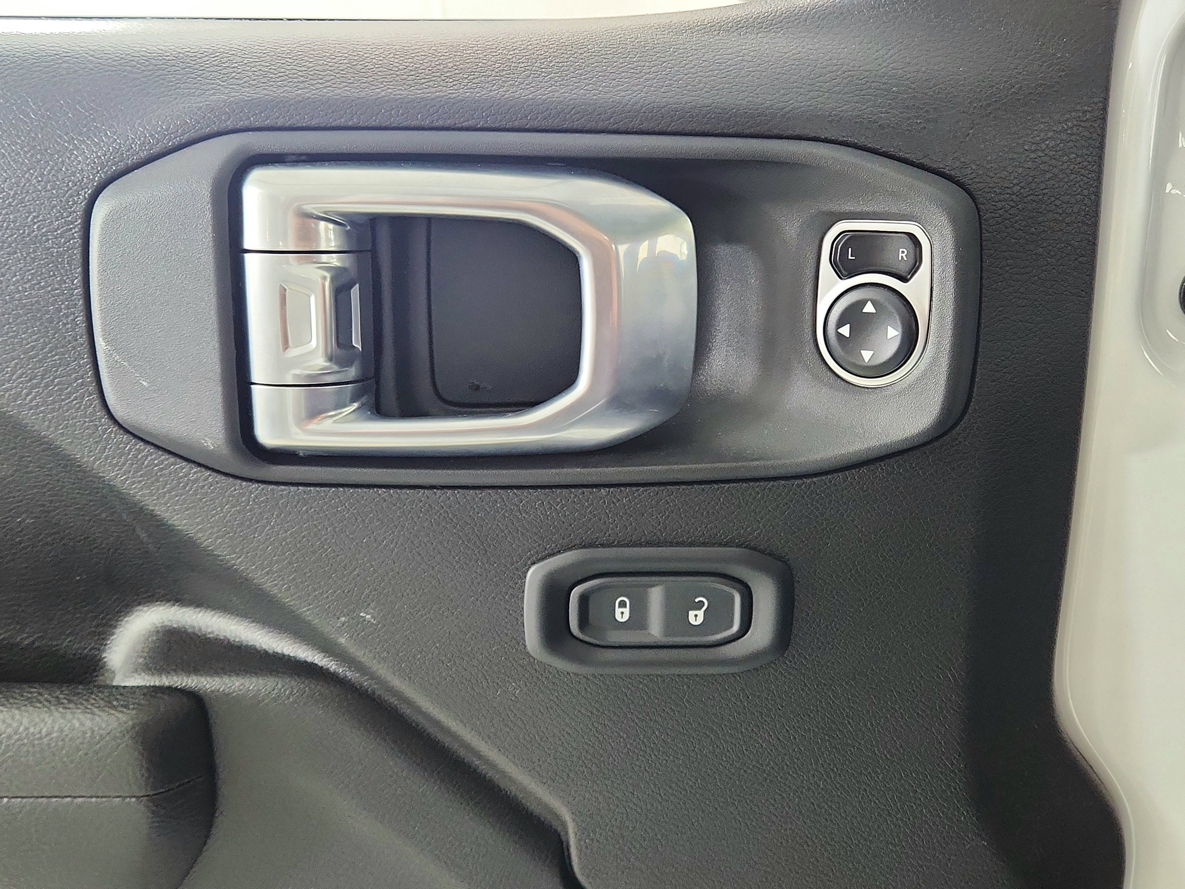 2024 Jeep Gladiator Mojave