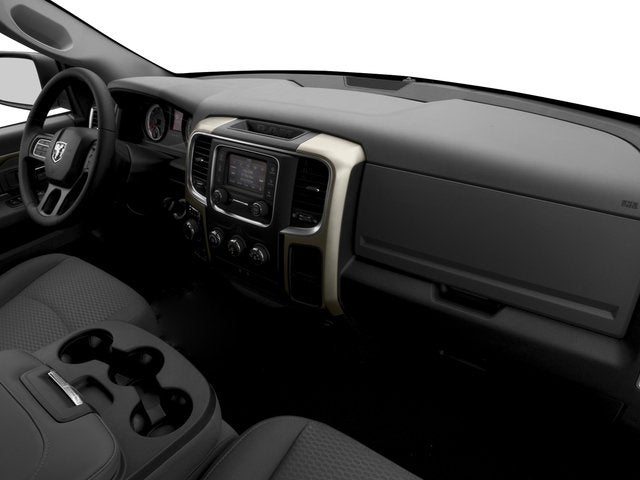 2016 RAM Ram 1500 2WD Quad Cab 140.5" Express