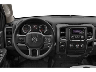 2019 RAM 1500 Classic Express 4x4 Crew Cab 5'7" Box