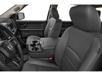 2019 RAM 1500 Classic Express 4x4 Crew Cab 5'7" Box
