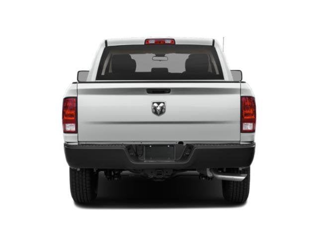 2019 RAM 1500 Classic Express 4x4 Crew Cab 5'7" Box