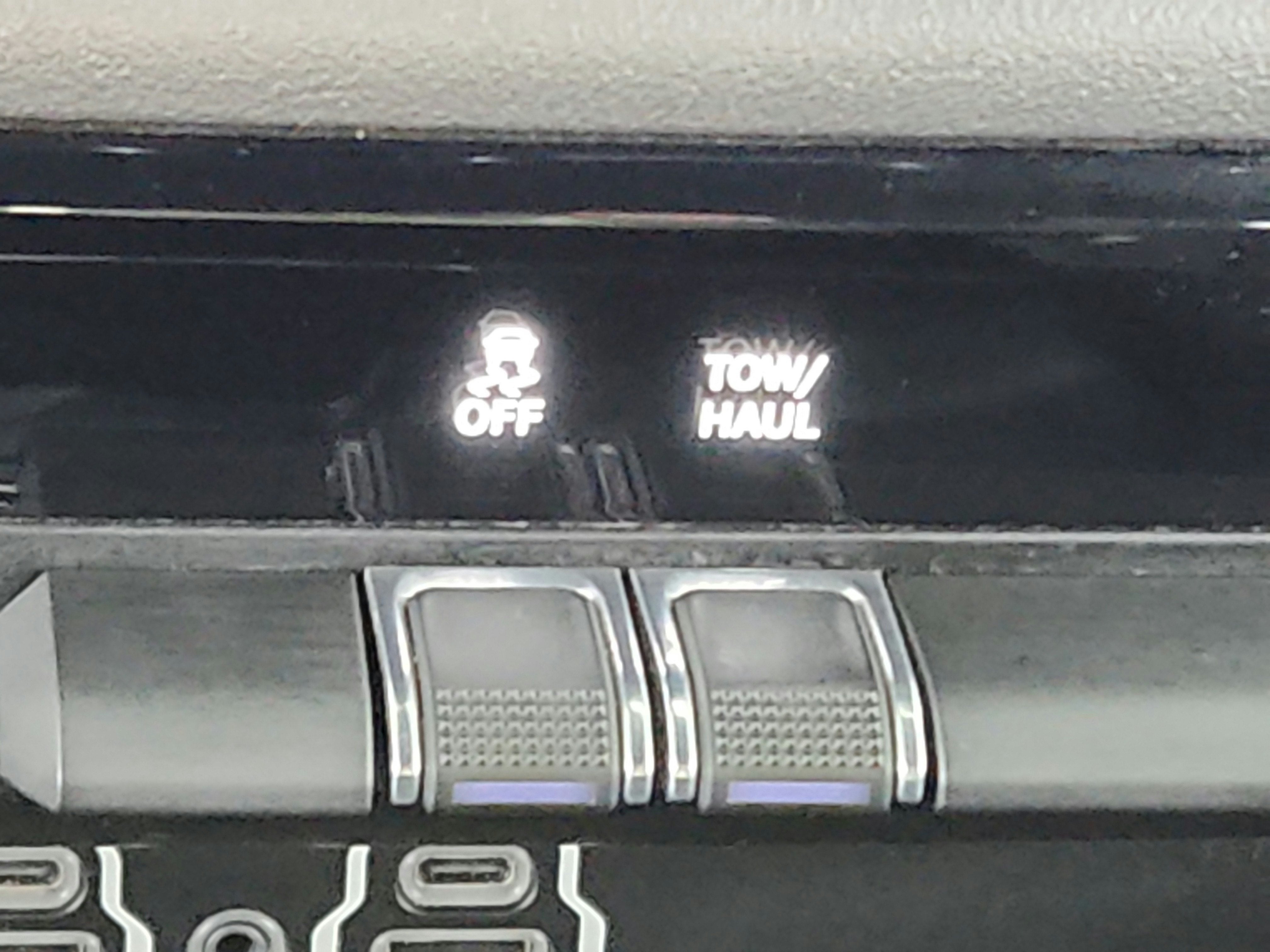 2023 RAM Ram 1500 Big Horn 4x4 Crew Cab 5'7" Box