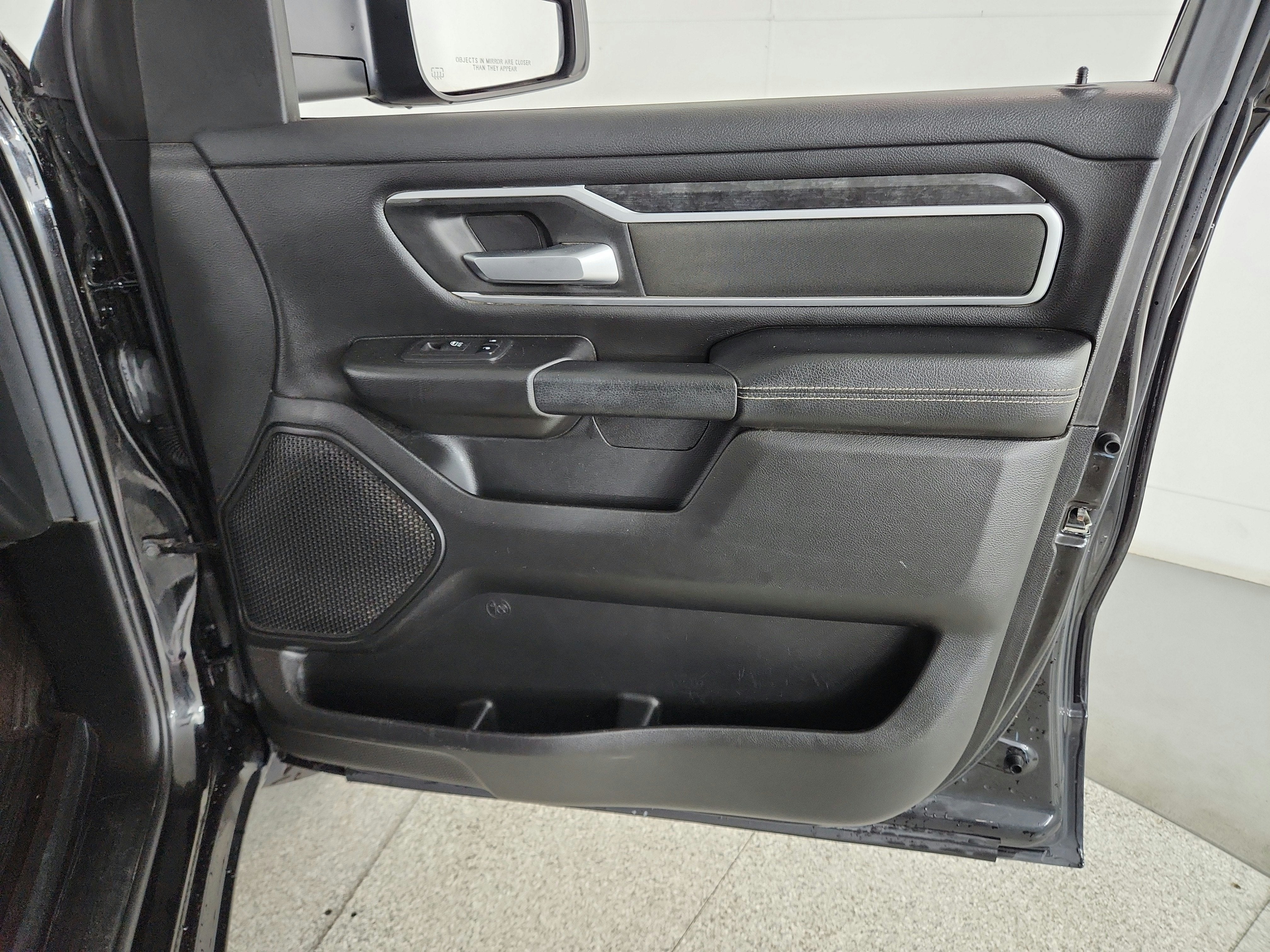 2023 RAM Ram 1500 Big Horn 4x4 Crew Cab 5'7" Box