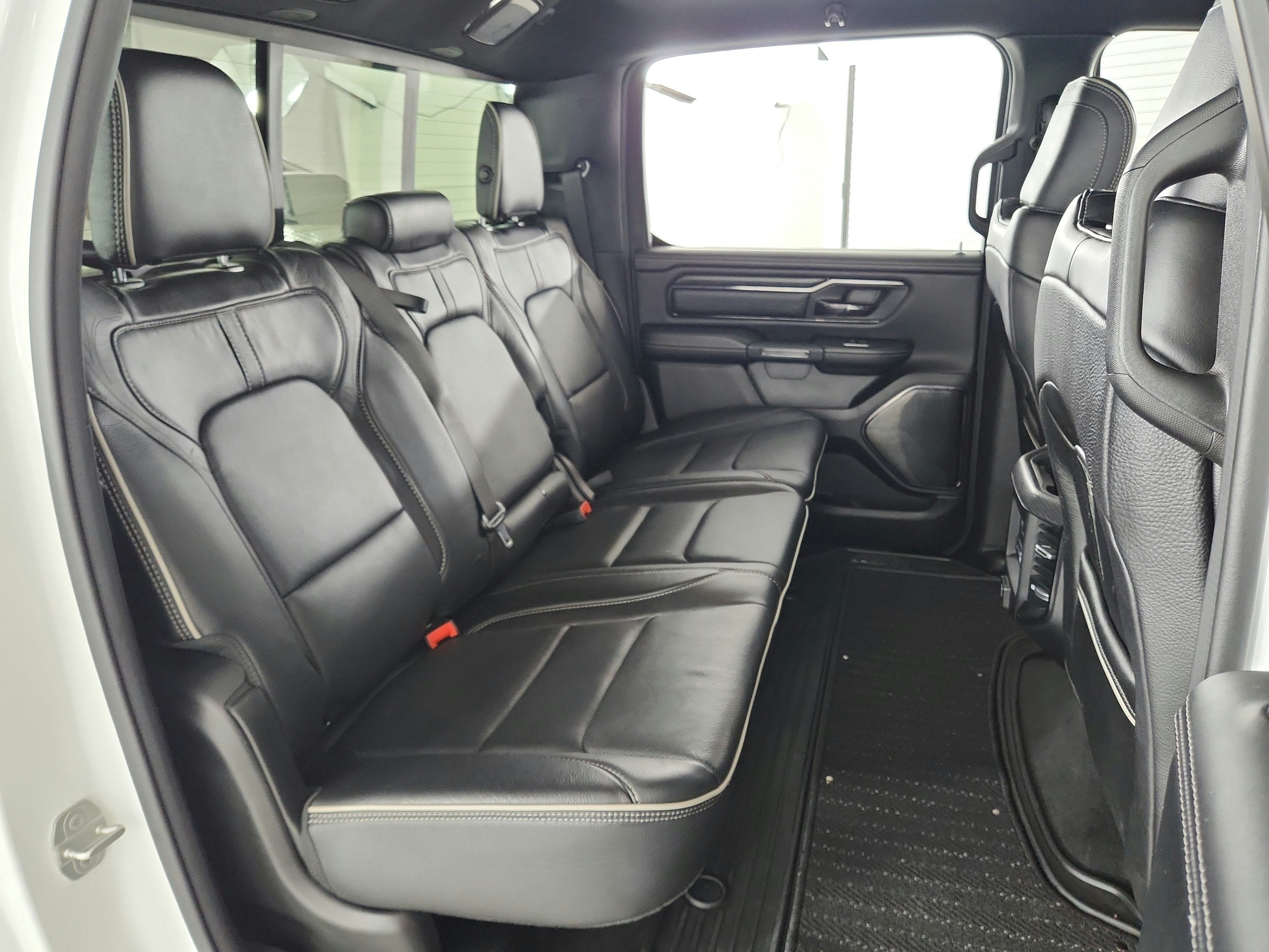 2023 RAM Ram 1500 Limited 4x4 Crew Cab 5'7" Box