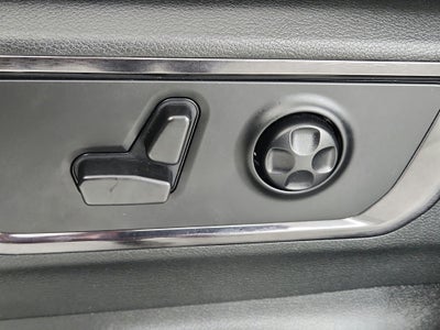 2023 RAM Ram 1500 Limited 4x4 Crew Cab 5'7" Box