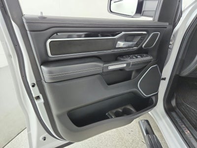 2022 RAM Ram 1500 Laramie 4x4 Crew Cab 5'7" Box