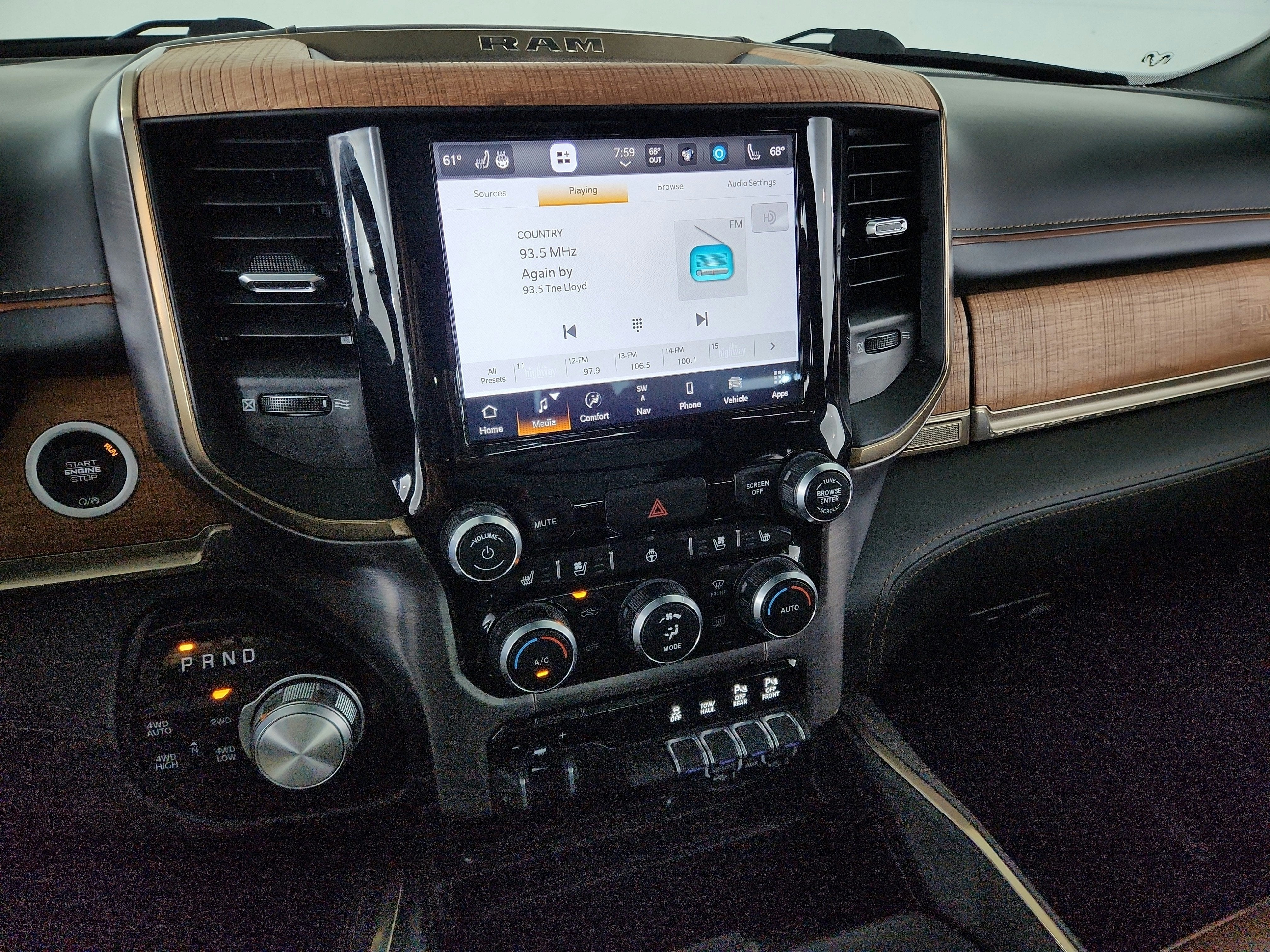 2022 RAM Ram 1500 Longhorn 4x4 Crew Cab 5'7" Box