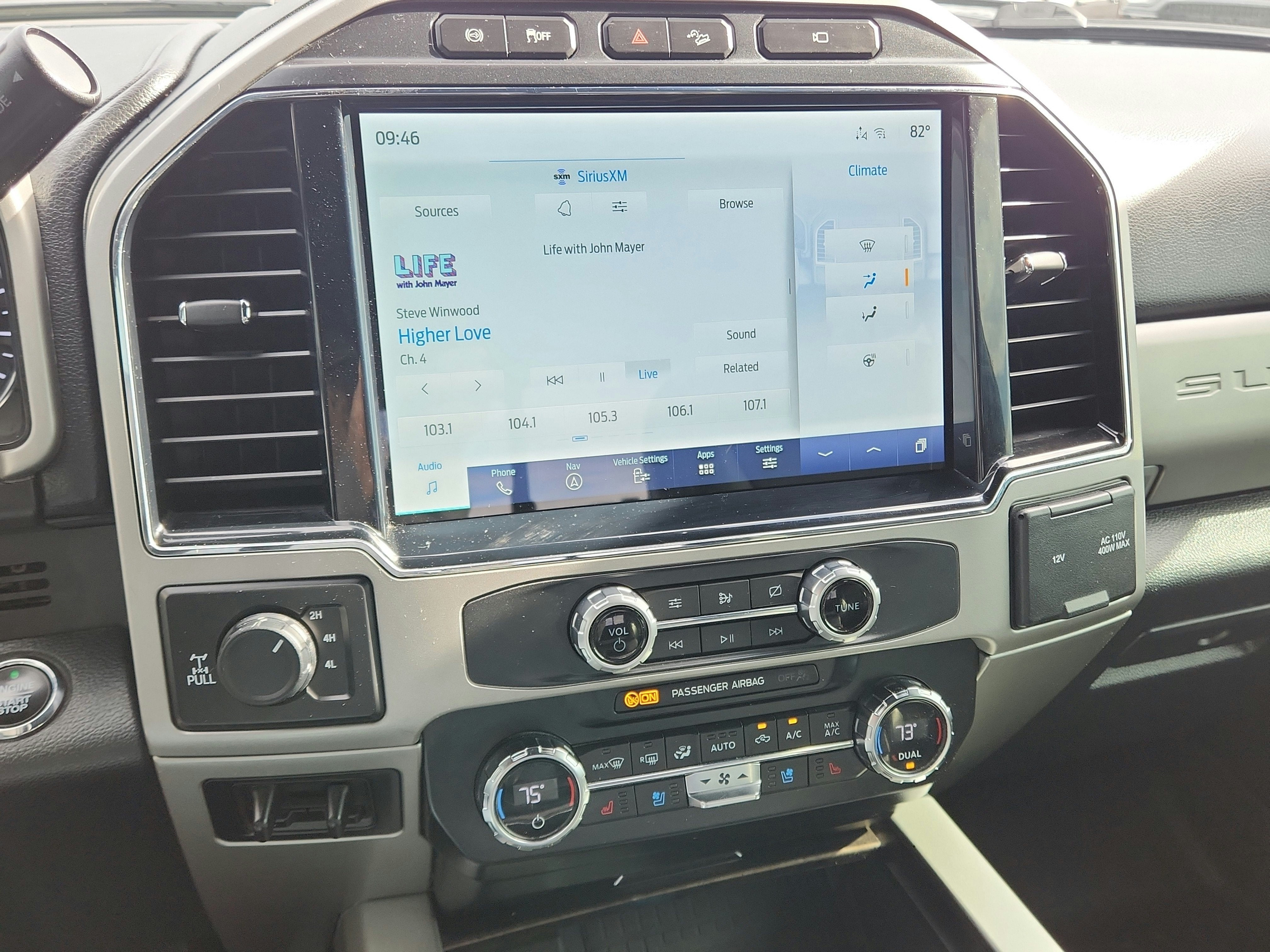 2022 Ford F-350 LARIAT 4WD Crew Cab 6.75' Box