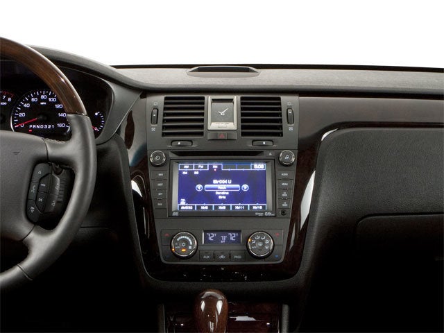 2010 Cadillac DTS w/1SC