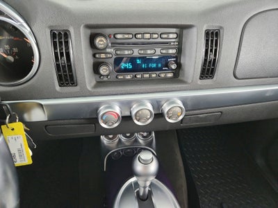 2004 Chevrolet SSR LS