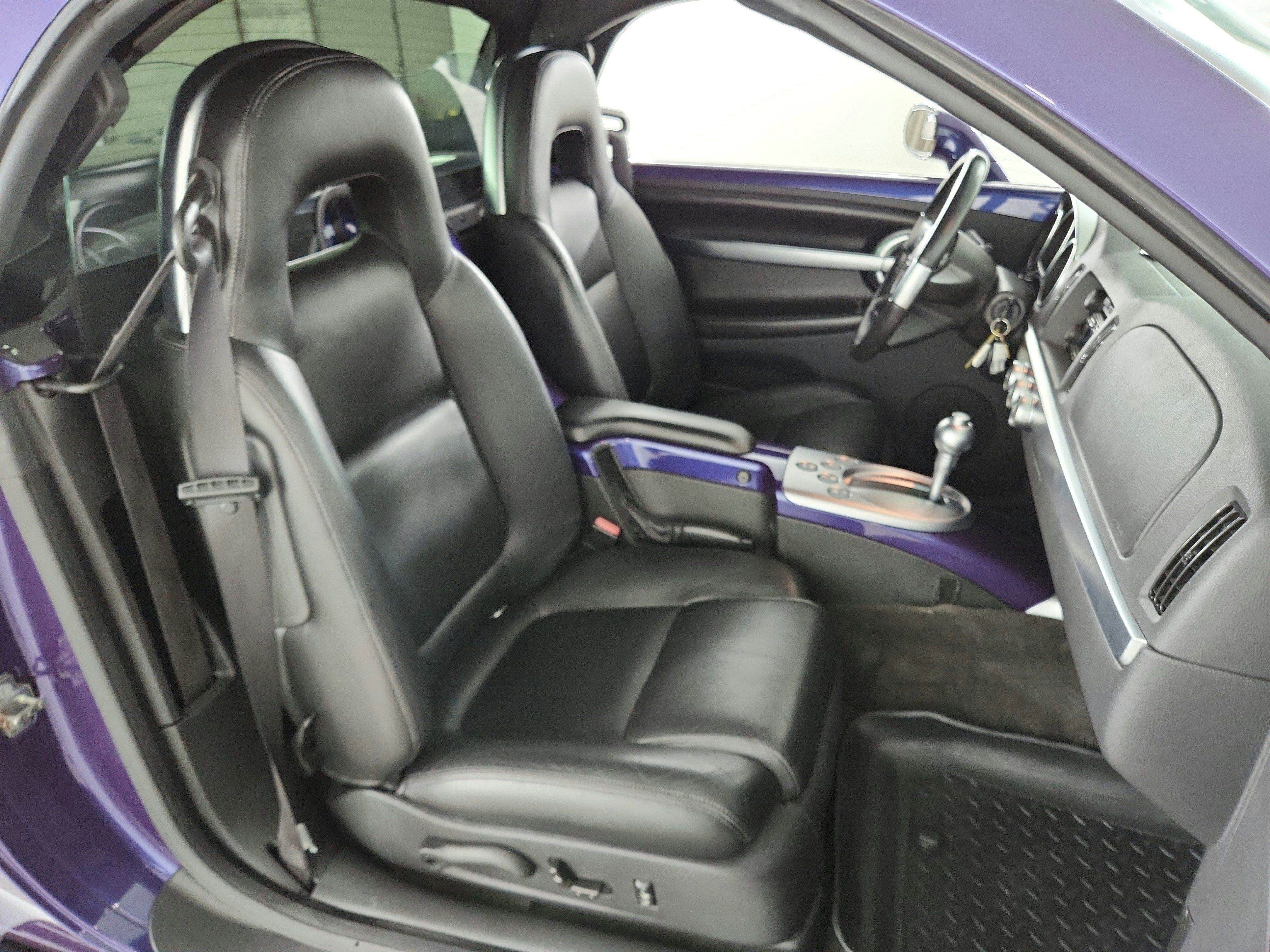 2004 Chevrolet SSR LS