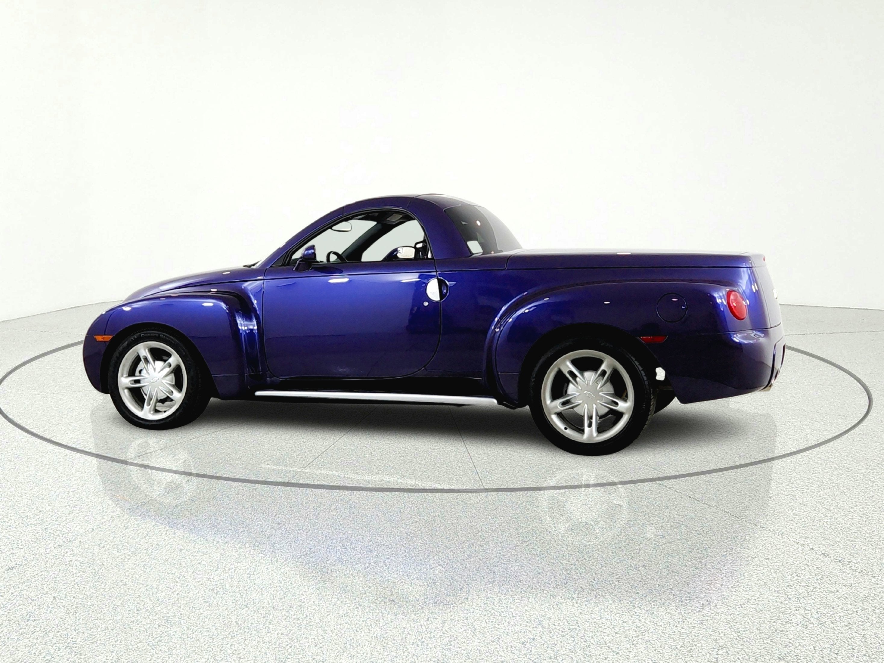 2004 Chevrolet SSR LS