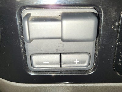 2022 Chevrolet Silverado 1500 4WD Crew Cab 147" RST