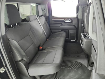 2022 Chevrolet Silverado 1500 4WD Crew Cab 147" RST