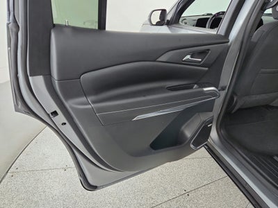 2024 Chevrolet Traverse FWD LT