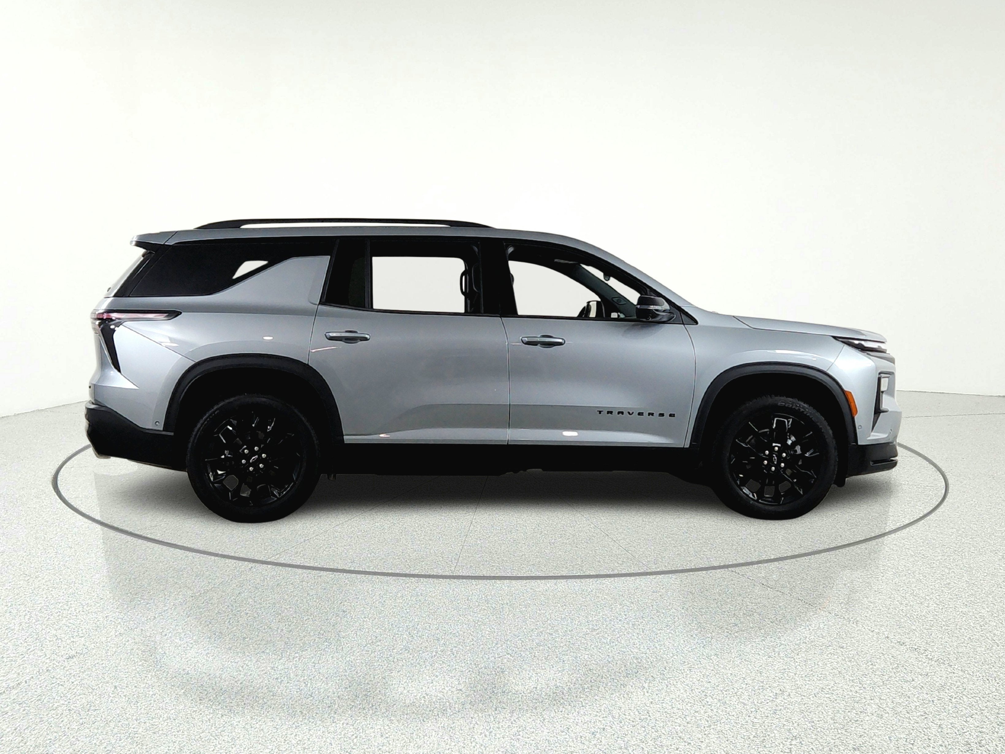 2024 Chevrolet Traverse FWD LT