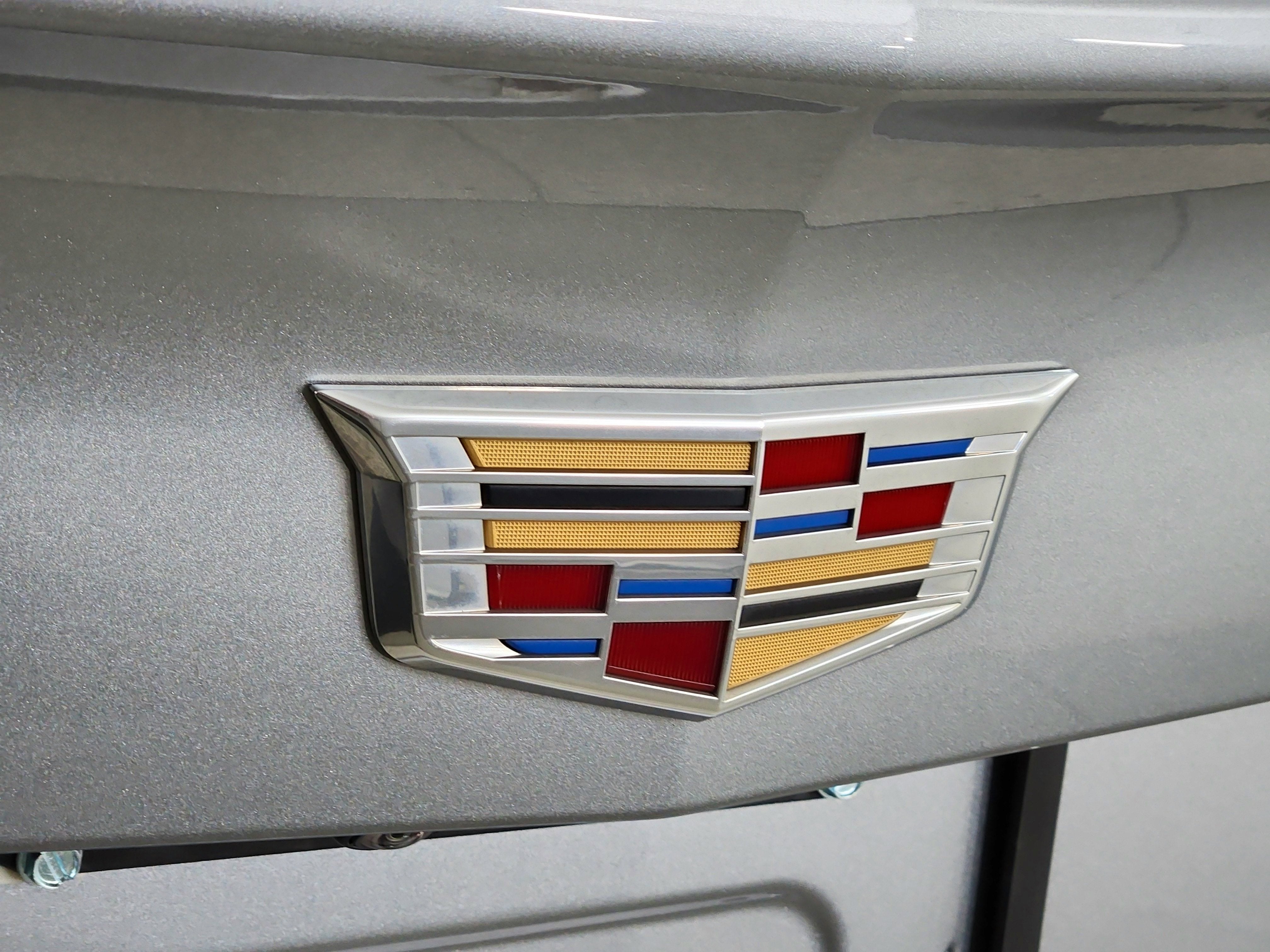 2023 Cadillac XT4 AWD Premium Luxury