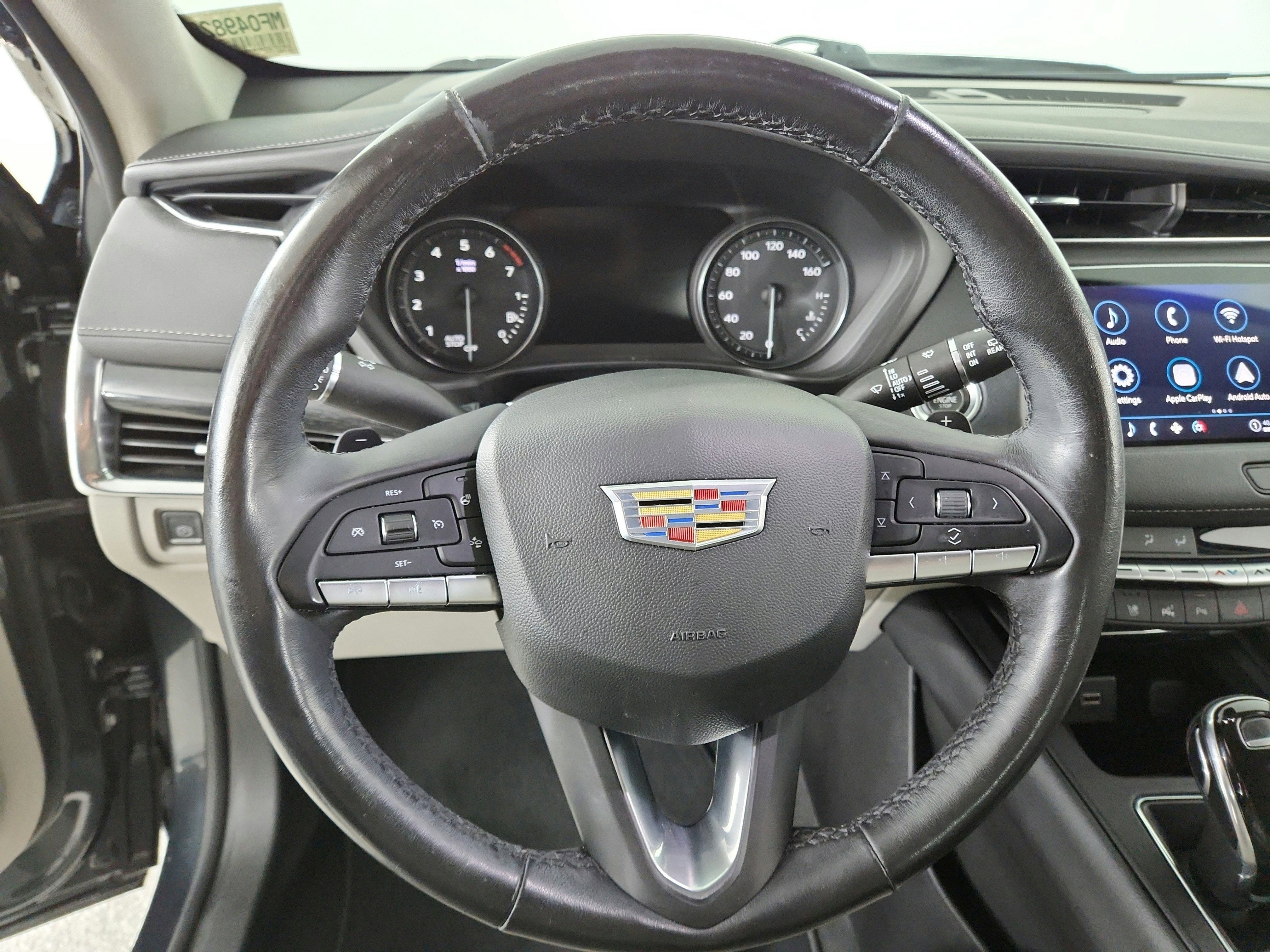 2021 Cadillac XT4 AWD Premium Luxury